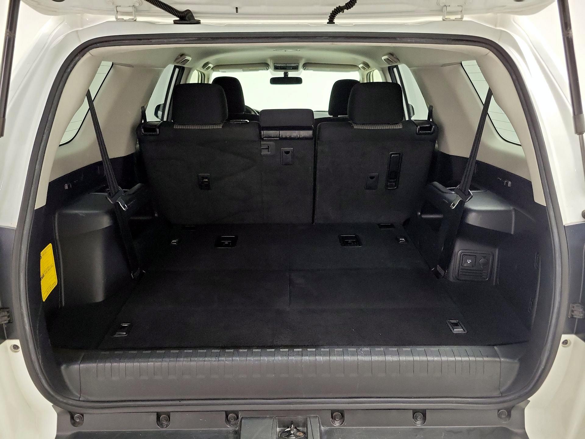 Thumbnail: 2015 Toyota 4Runner - 20
