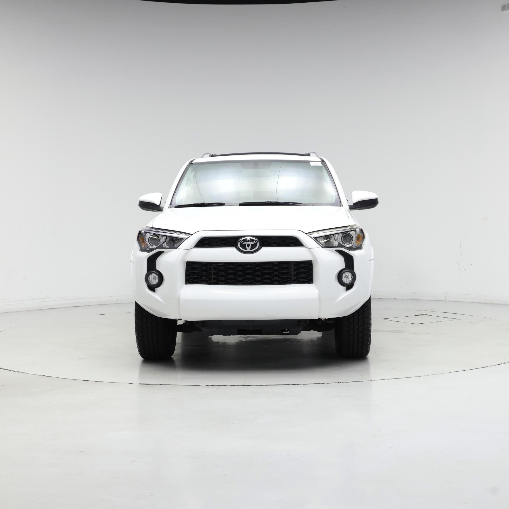 Thumbnail: 2015 Toyota 4Runner - 5