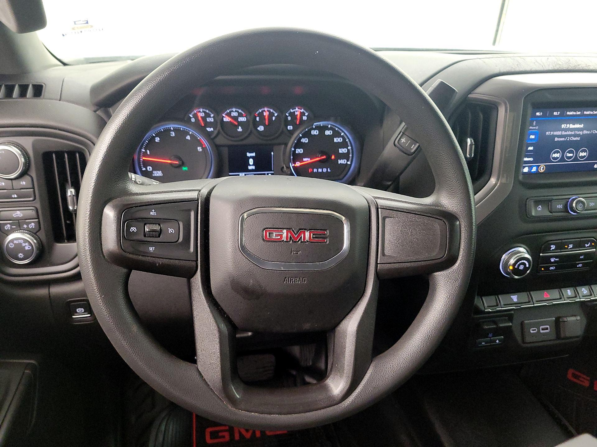 Thumbnail: 2021 GMC Sierra 2500 - 10