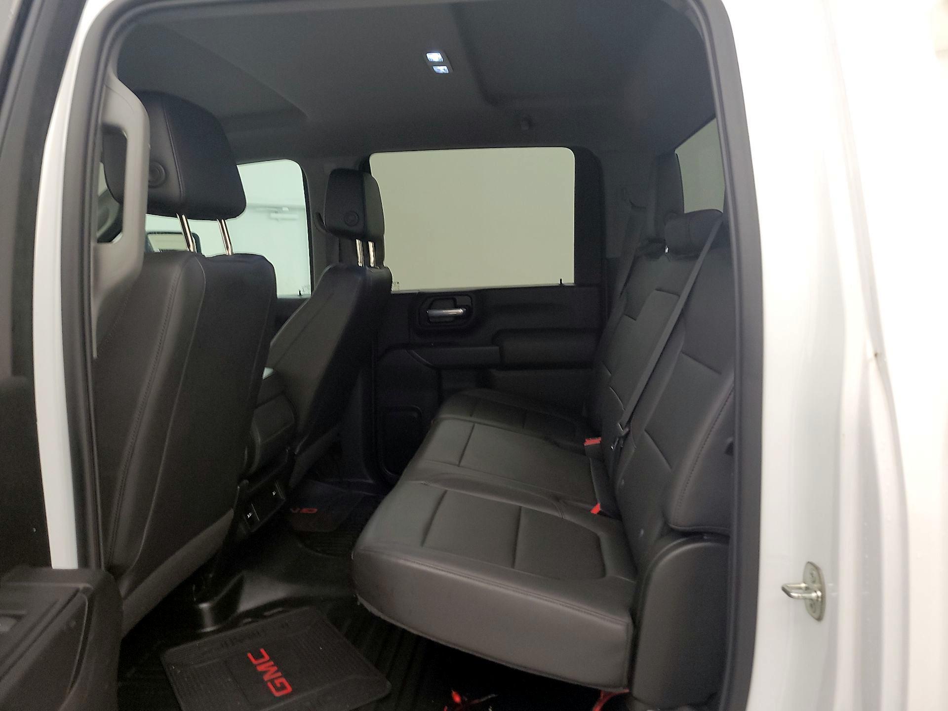 Thumbnail: 2021 GMC Sierra 2500 - 19