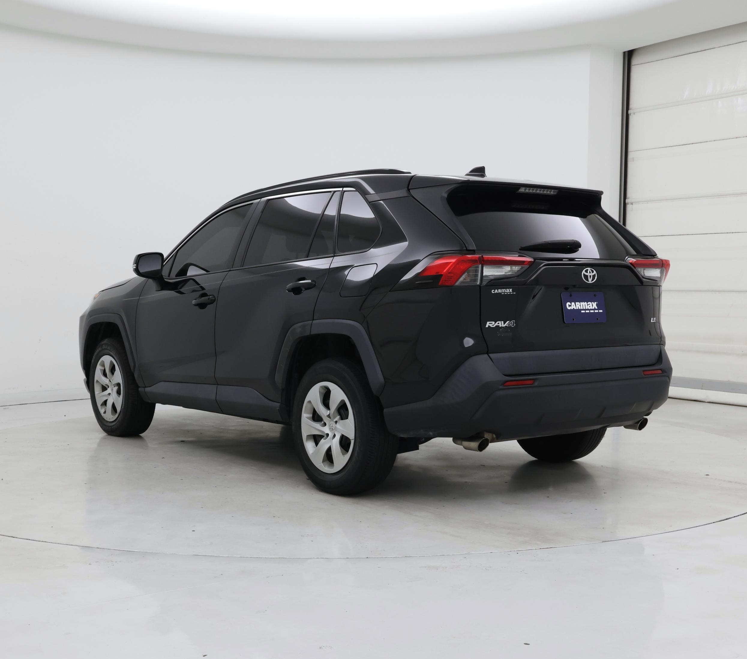 Thumbnail: 2019 Toyota RAV4 - 2