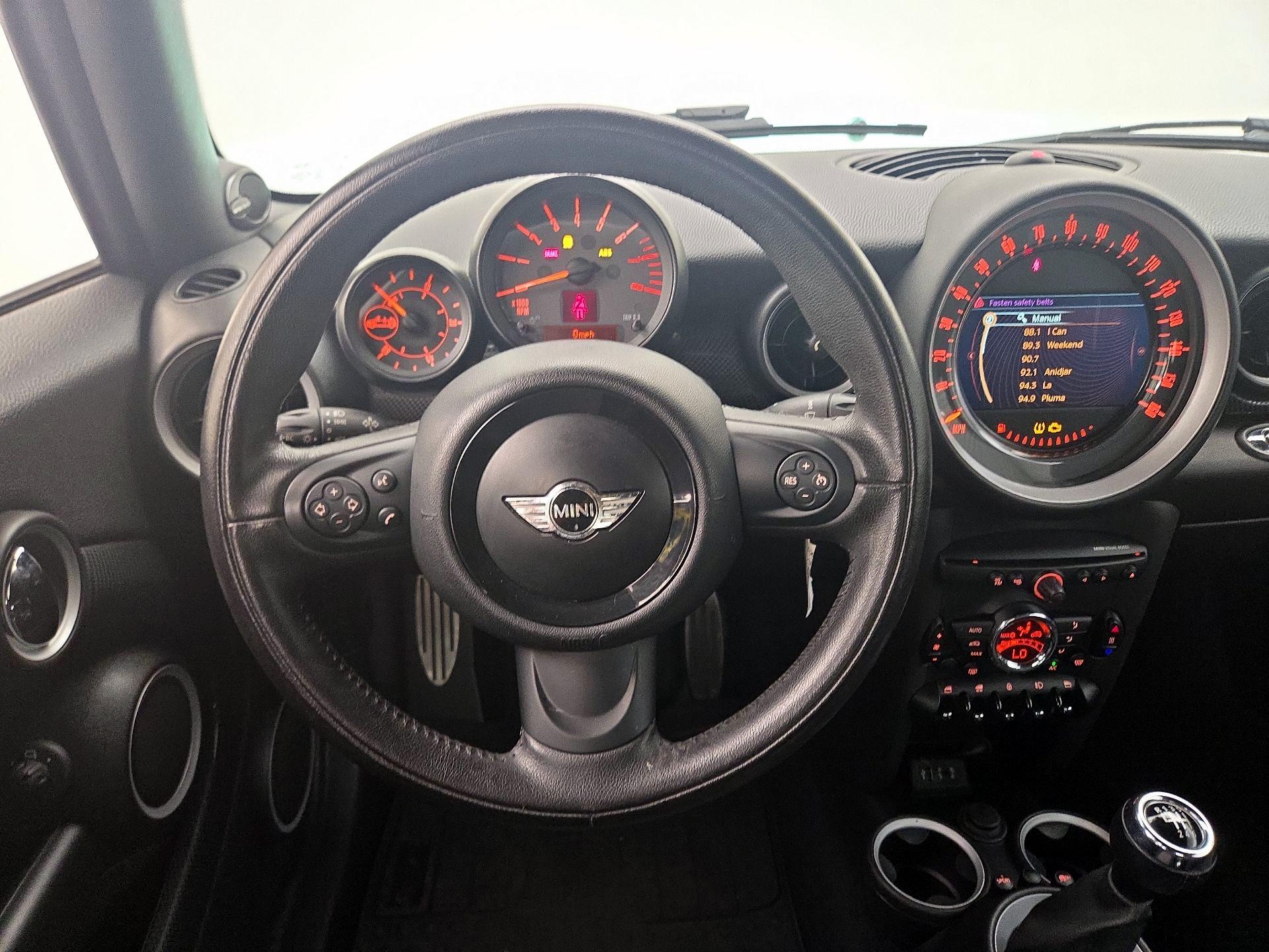 Thumbnail: 2015 MINI Cooper - 10