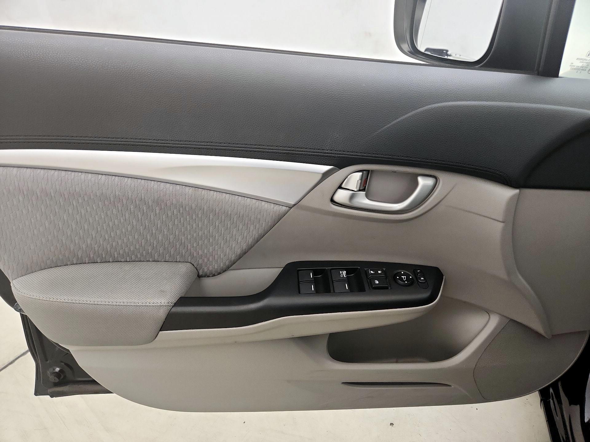 Thumbnail: 2014 Honda Civic - 12