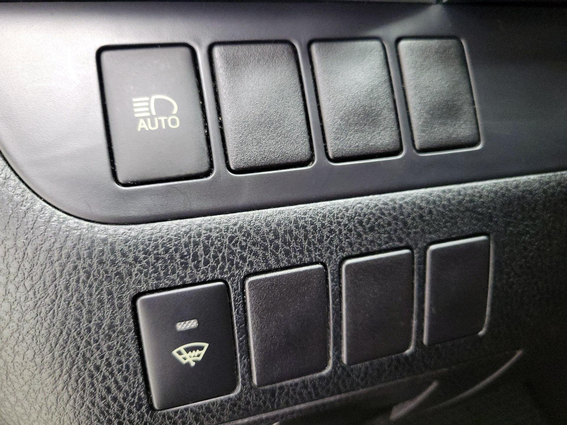 Thumbnail: 2019 Toyota Highlander - 13