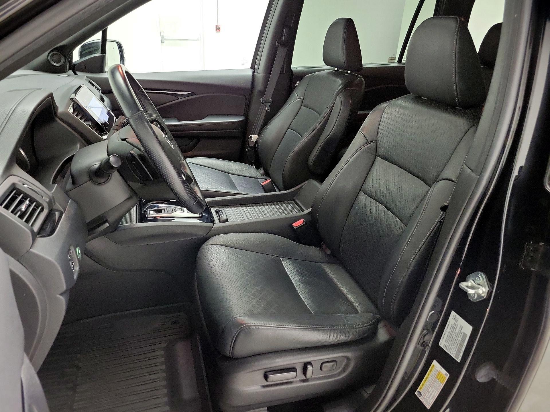 Thumbnail: 2021 Honda Passport - 11