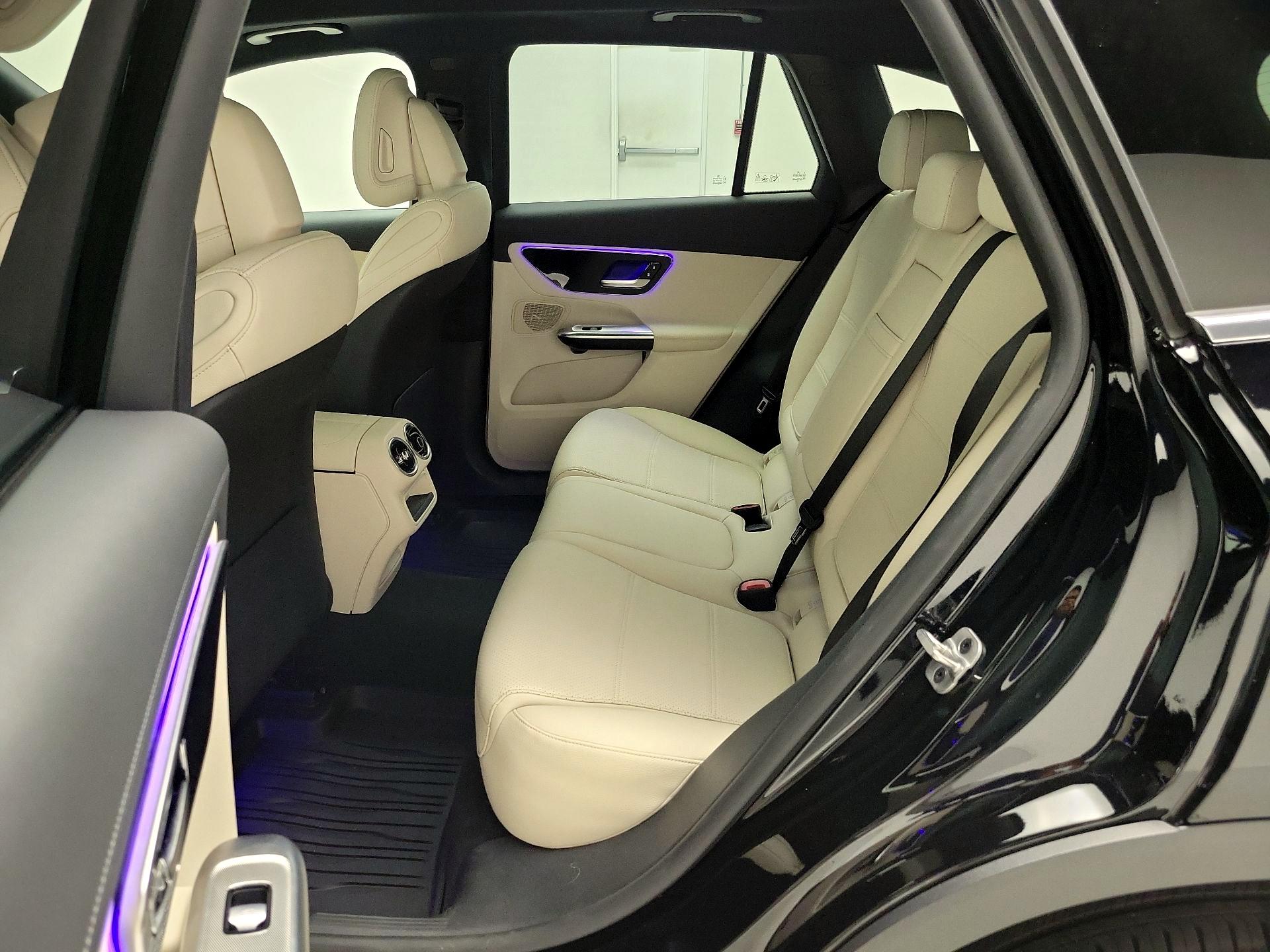 Thumbnail: 2024 Mercedes-Benz GLC - 20