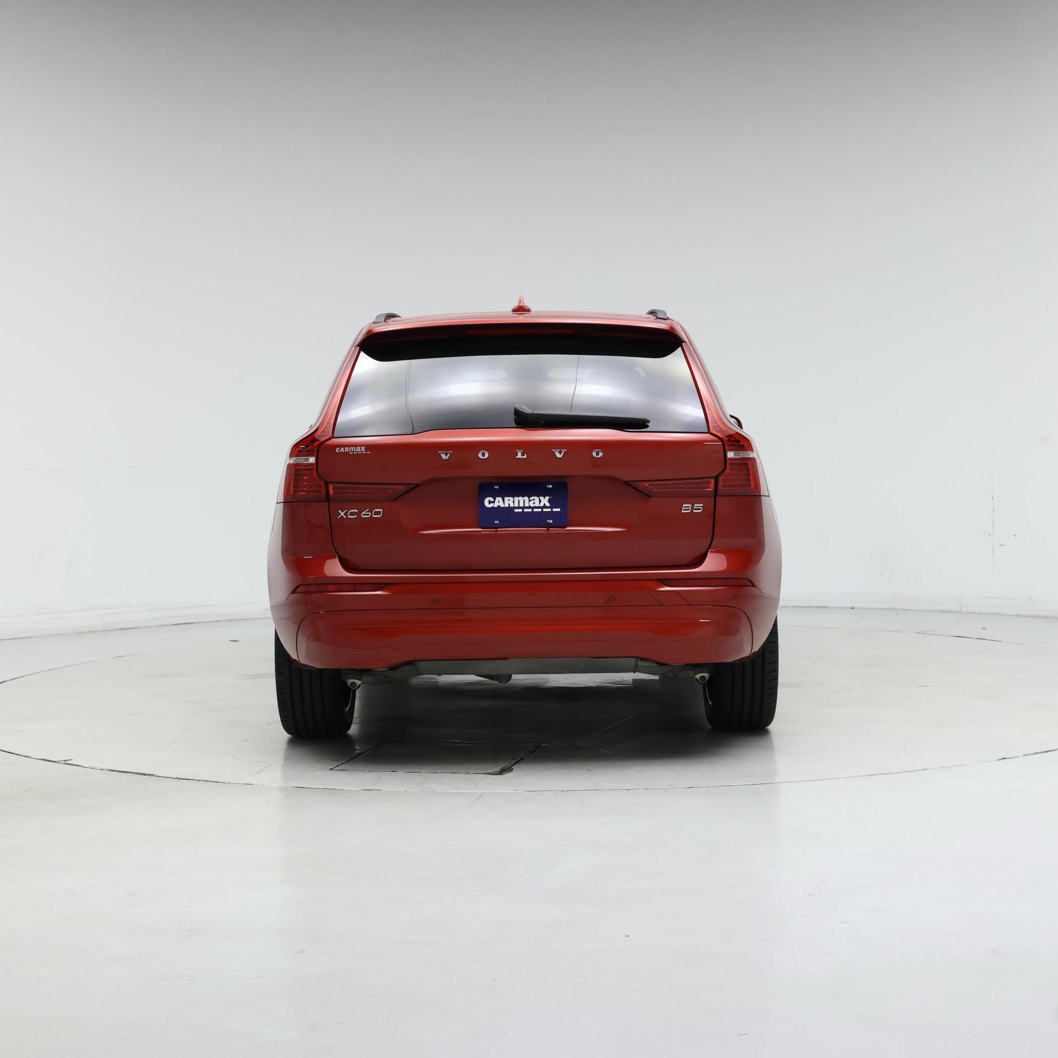 Thumbnail: 2022 Volvo XC60 - 6