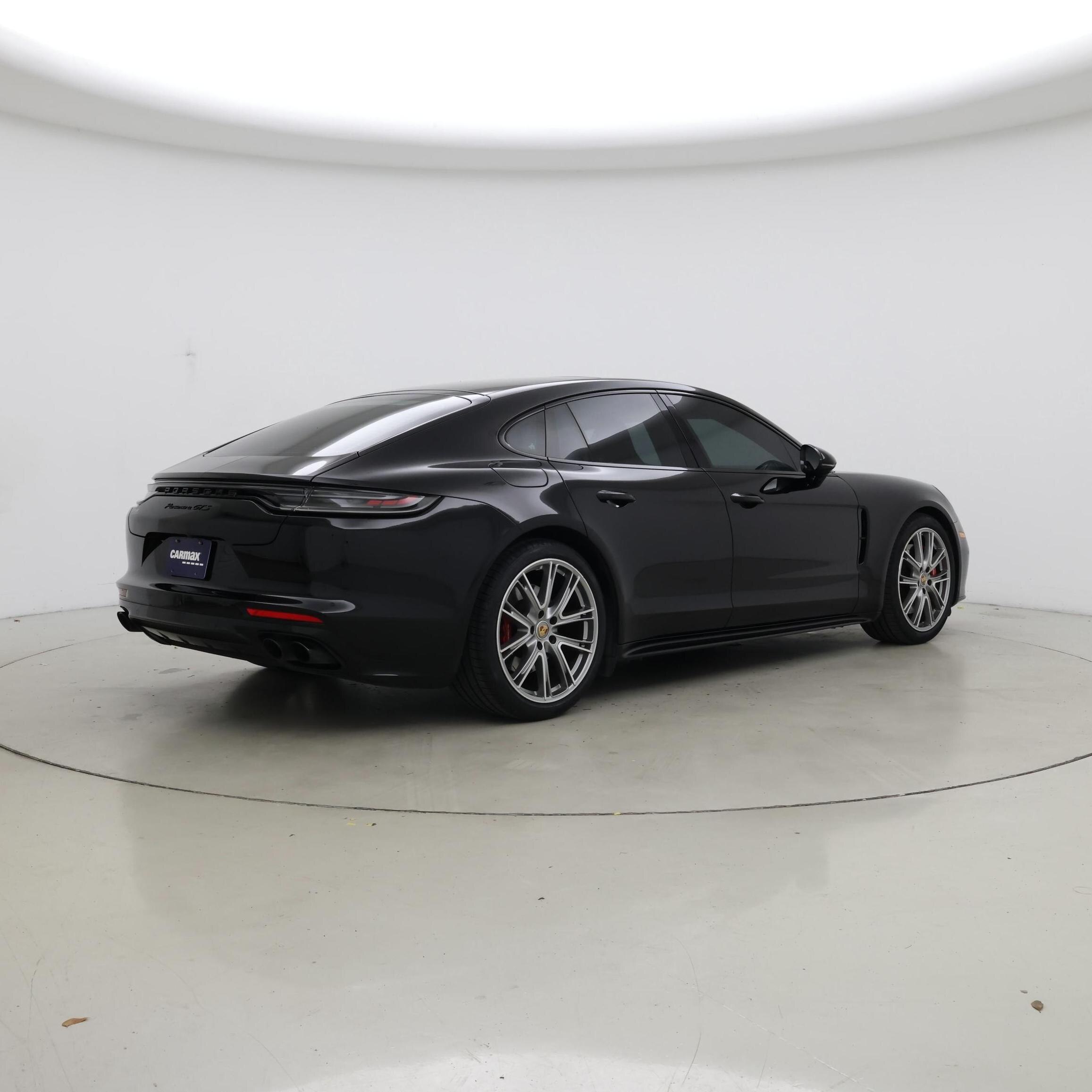 Thumbnail: 2022 Porsche Panamera - 8
