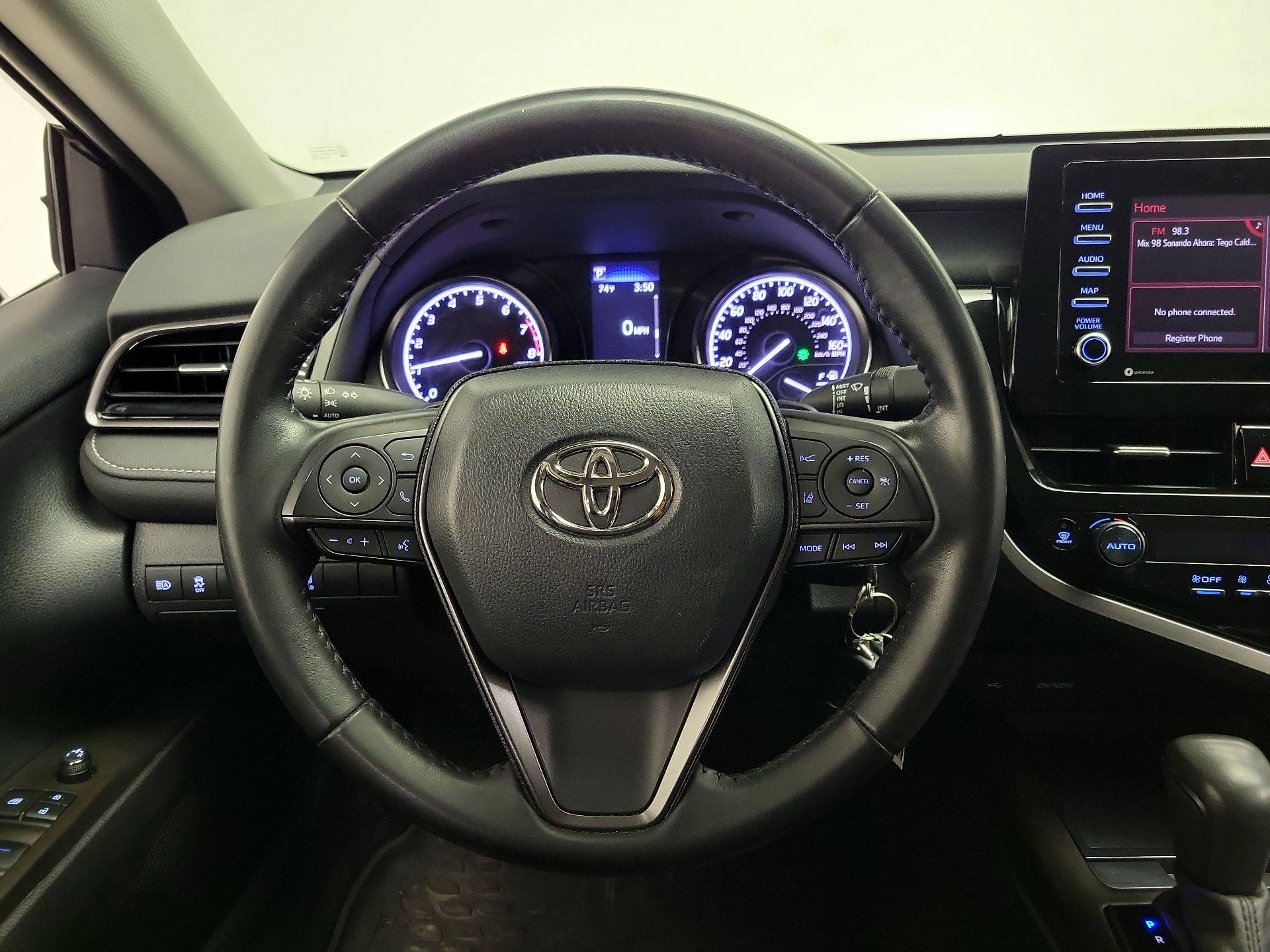 Thumbnail: 2023 Toyota Camry - 10