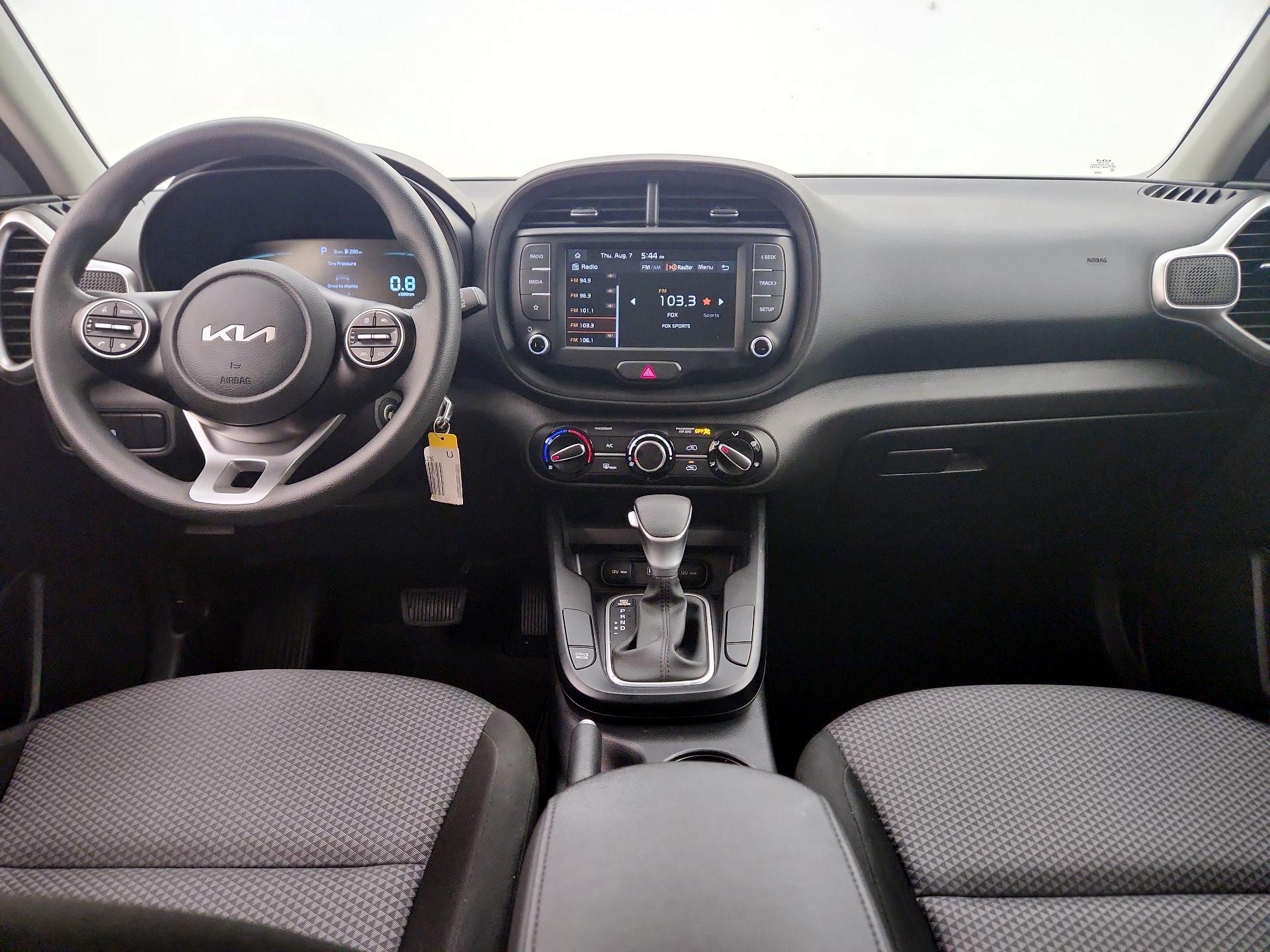 Thumbnail: 2023 Kia Soul - 9