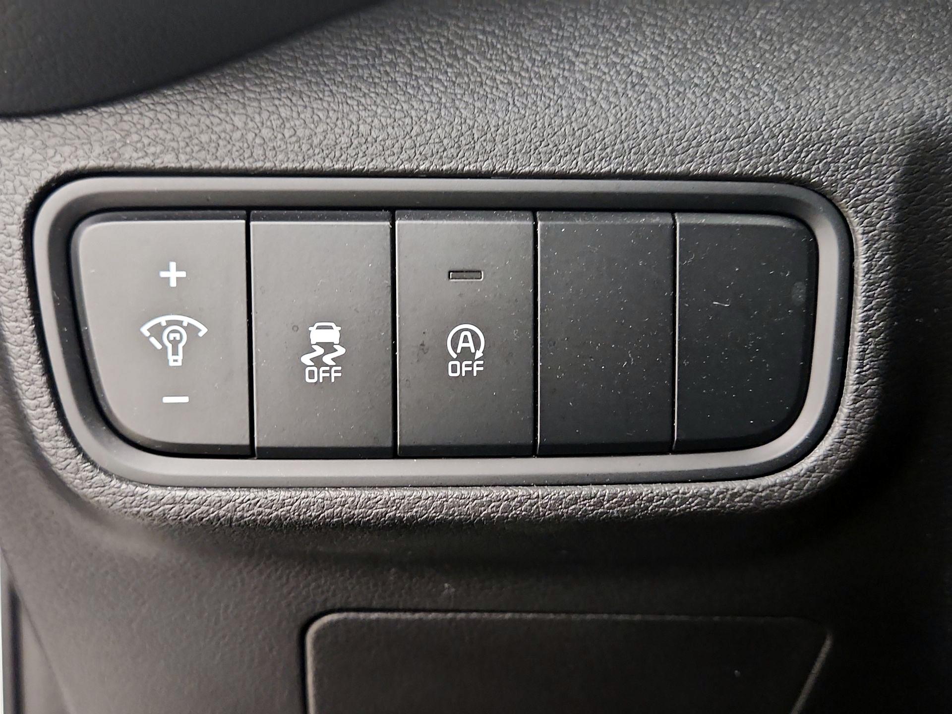 Thumbnail: 2023 Kia Soul - 13