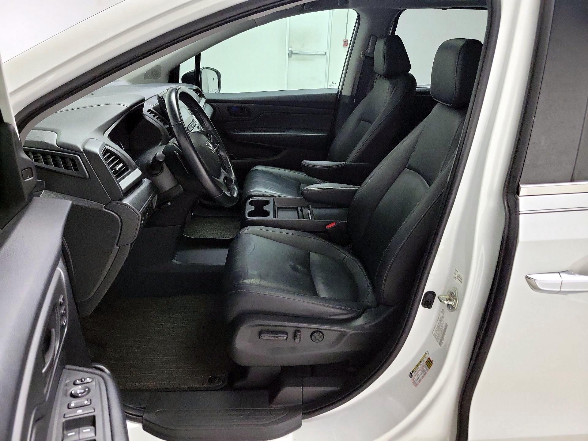 Thumbnail: 2021 Honda Odyssey - 11