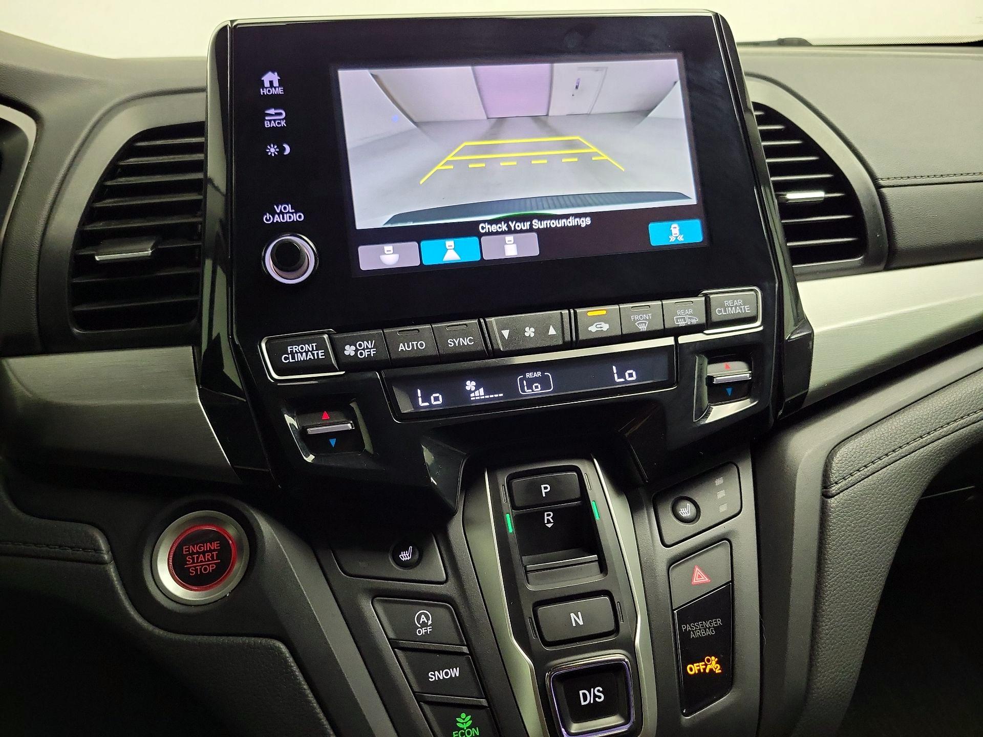 Thumbnail: 2021 Honda Odyssey - 14