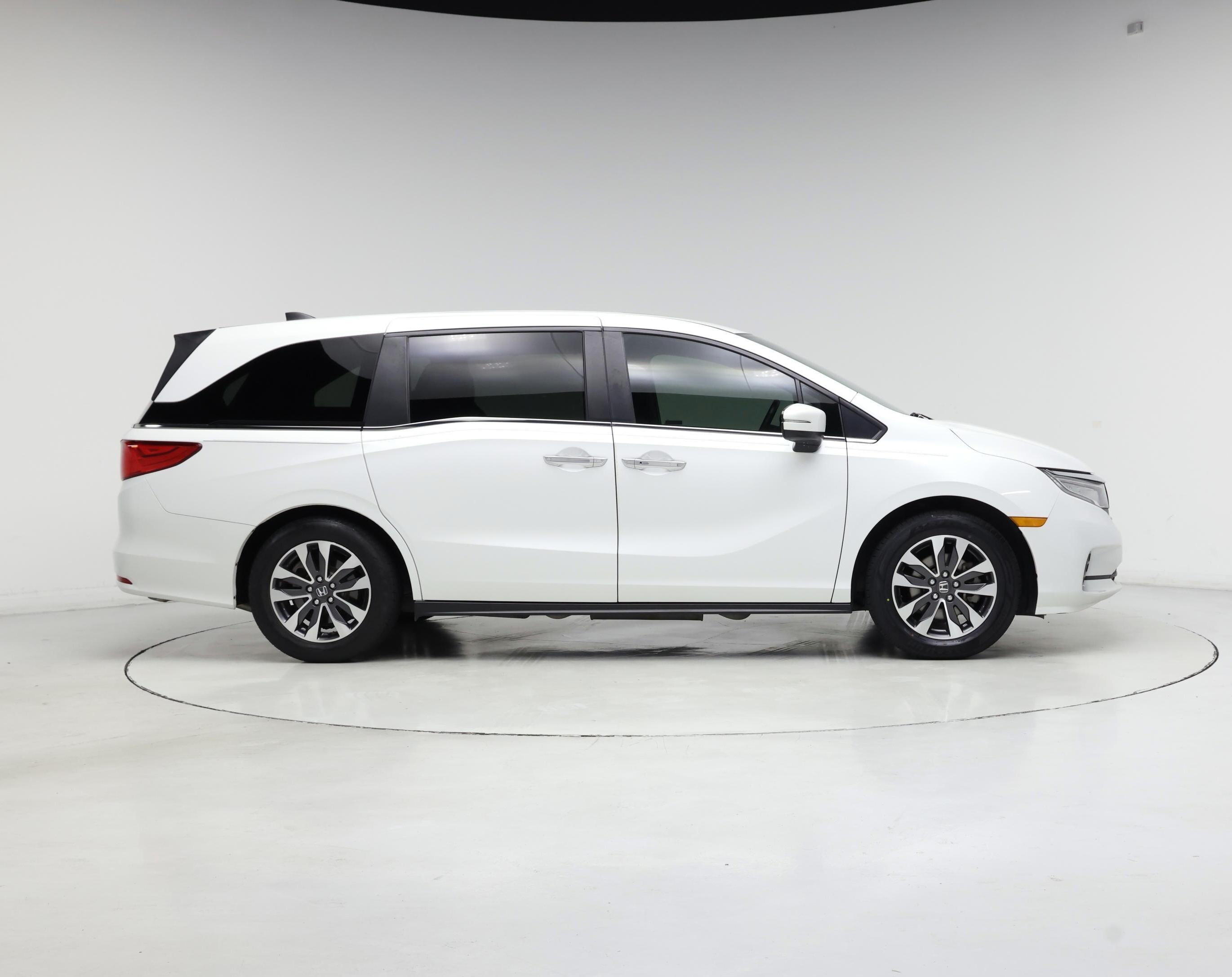 Thumbnail: 2021 Honda Odyssey - 7