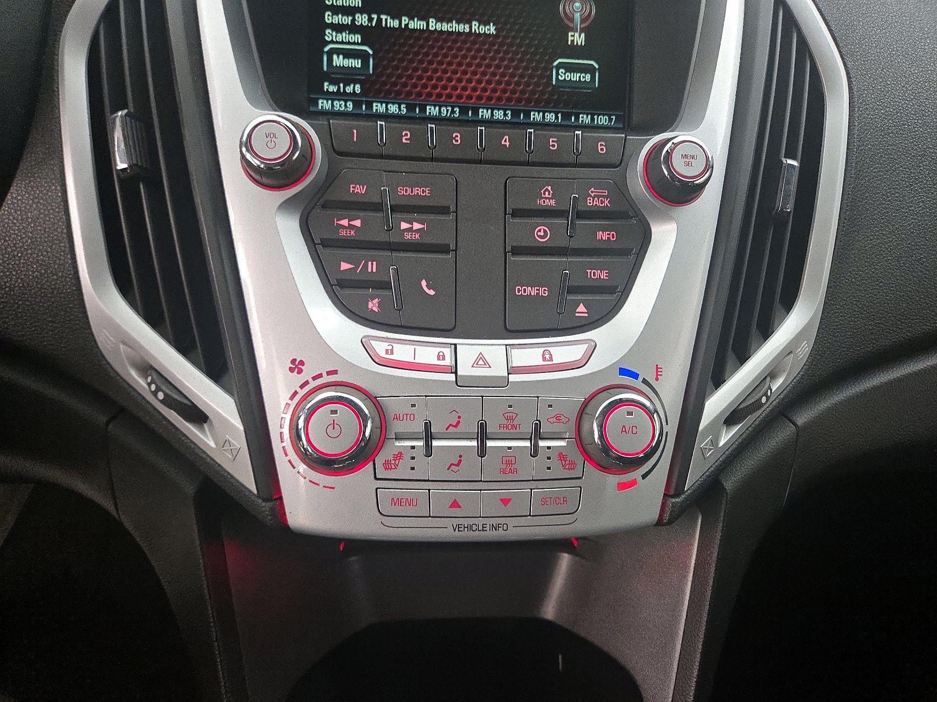 Thumbnail: 2015 GMC Terrain - 15