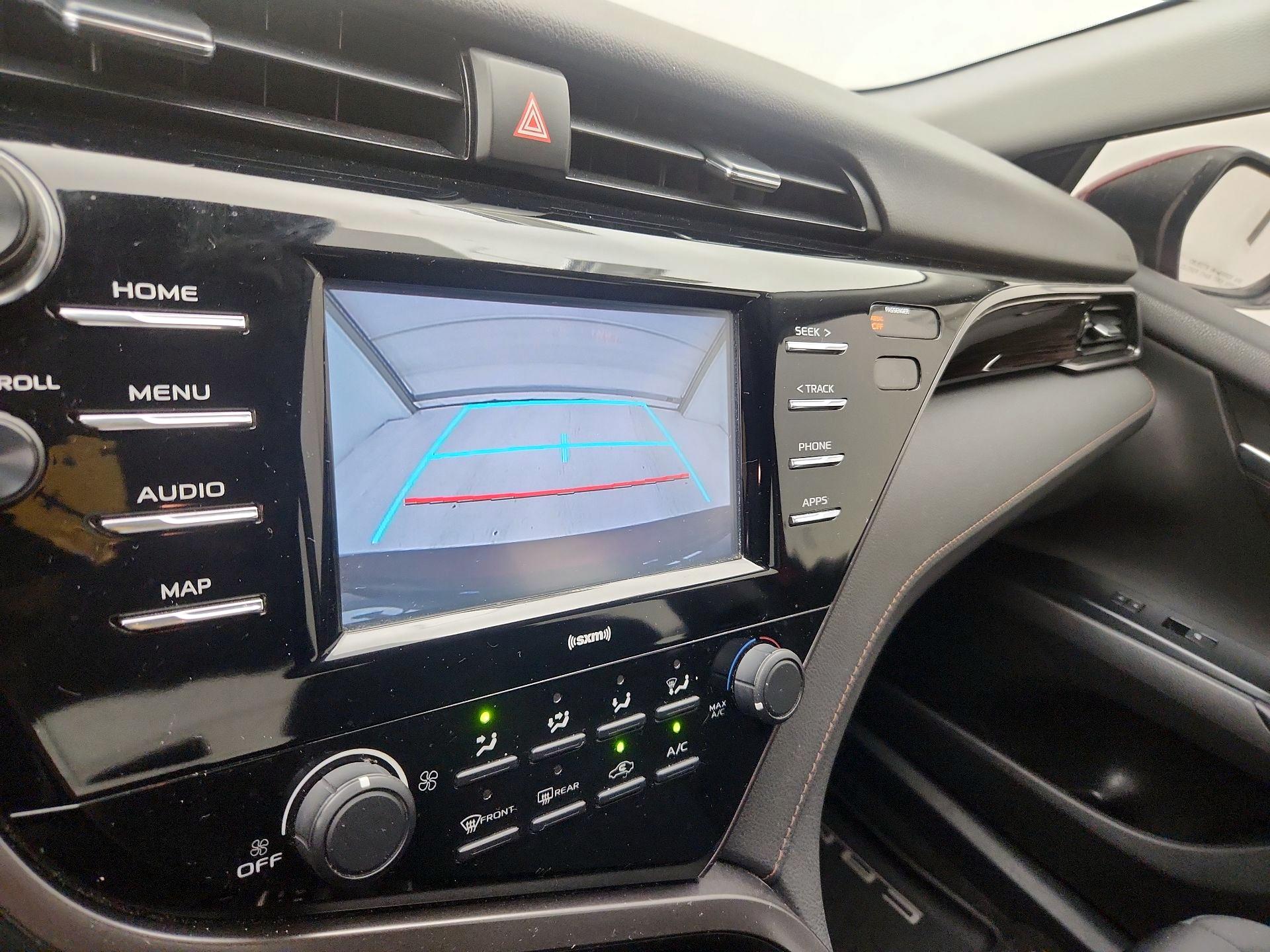 Thumbnail: 2020 Toyota Camry - 14