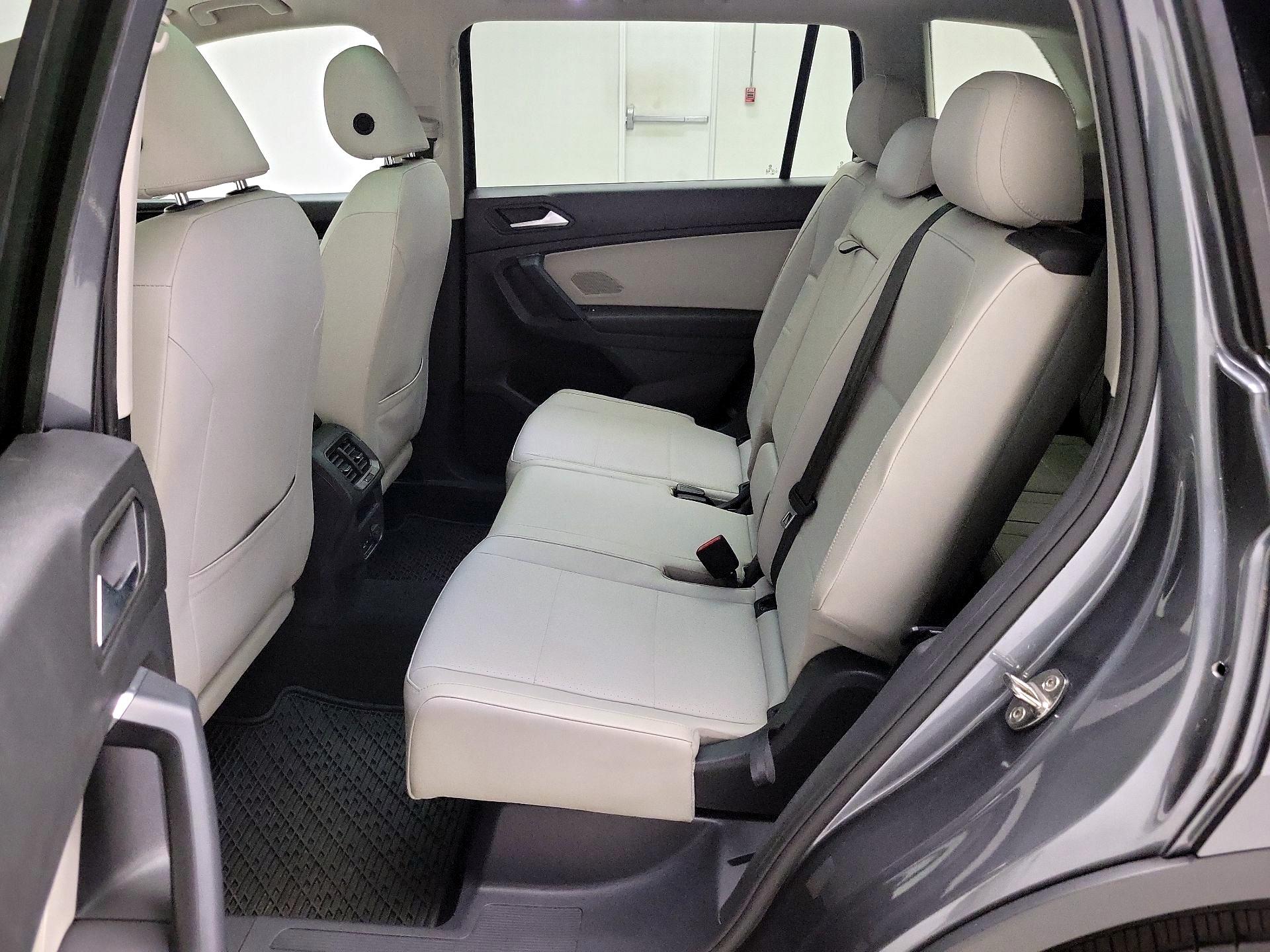 Thumbnail: 2019 Volkswagen Tiguan - 20