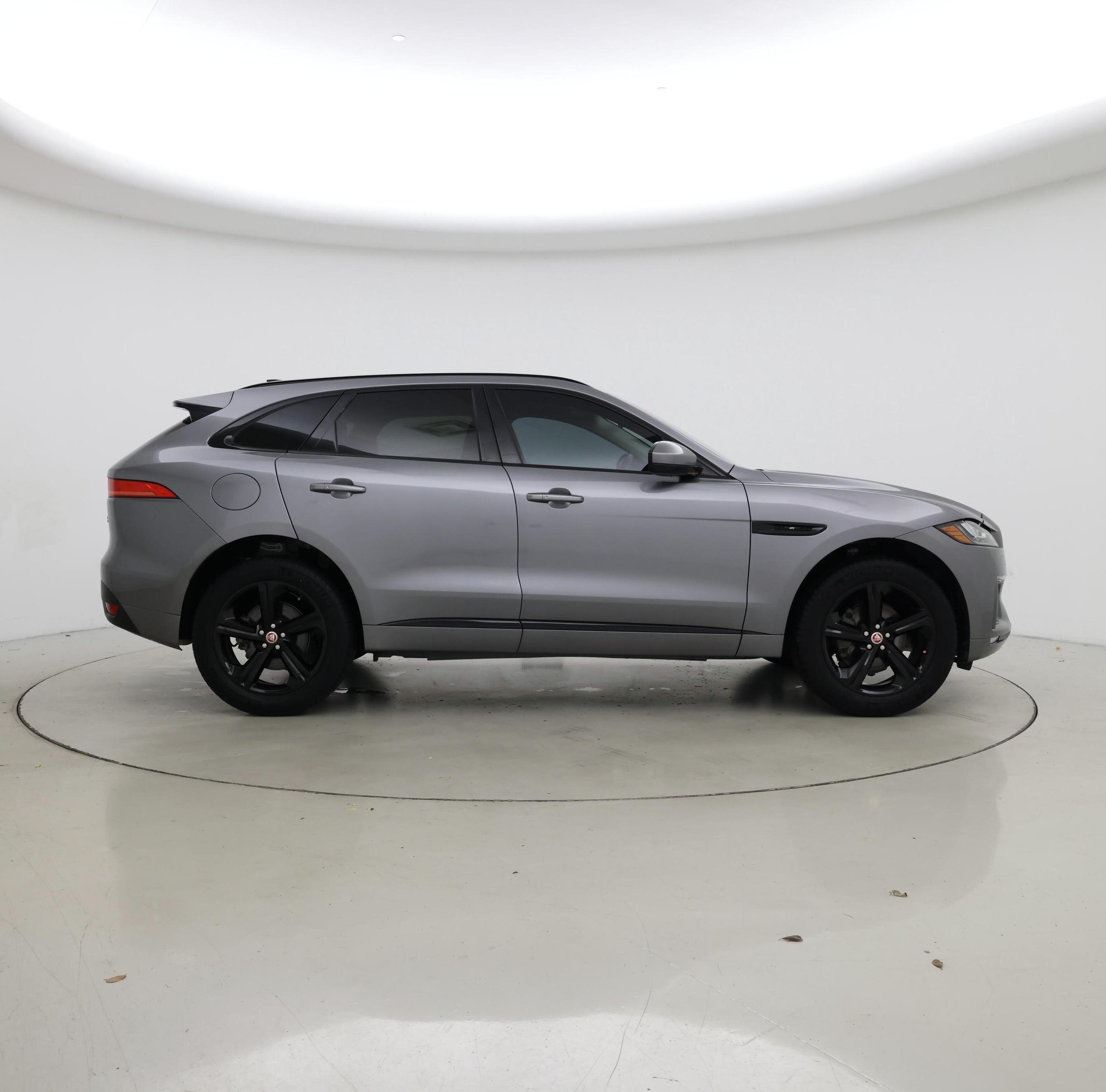 Thumbnail: 2020 Jaguar F-Pace - 7