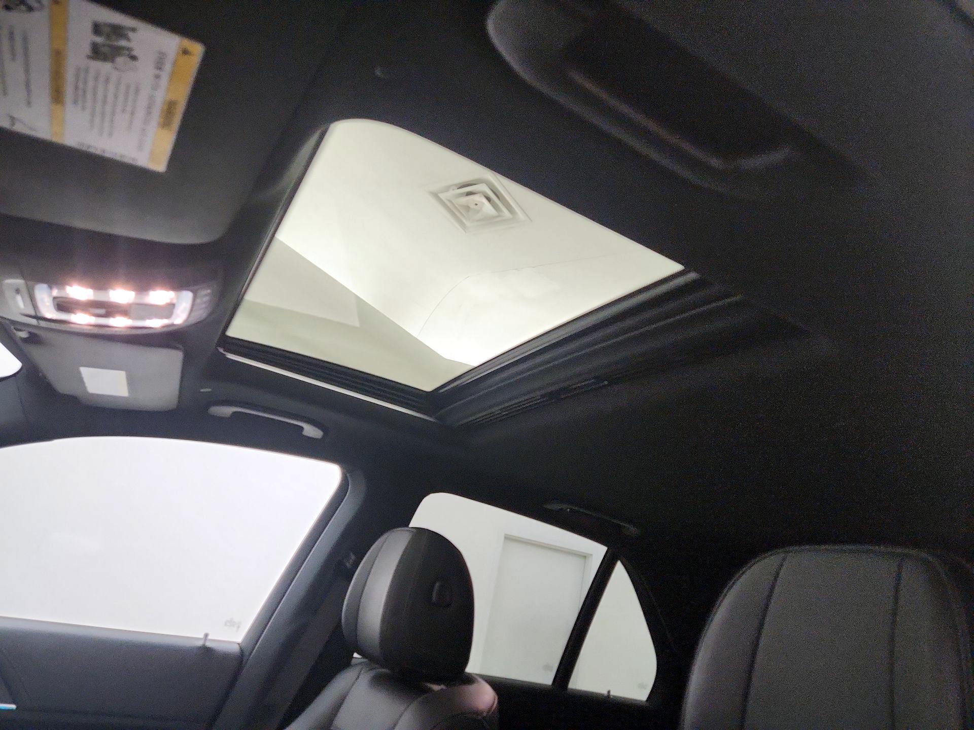 Thumbnail: 2021 Mercedes-Benz GLE - 20