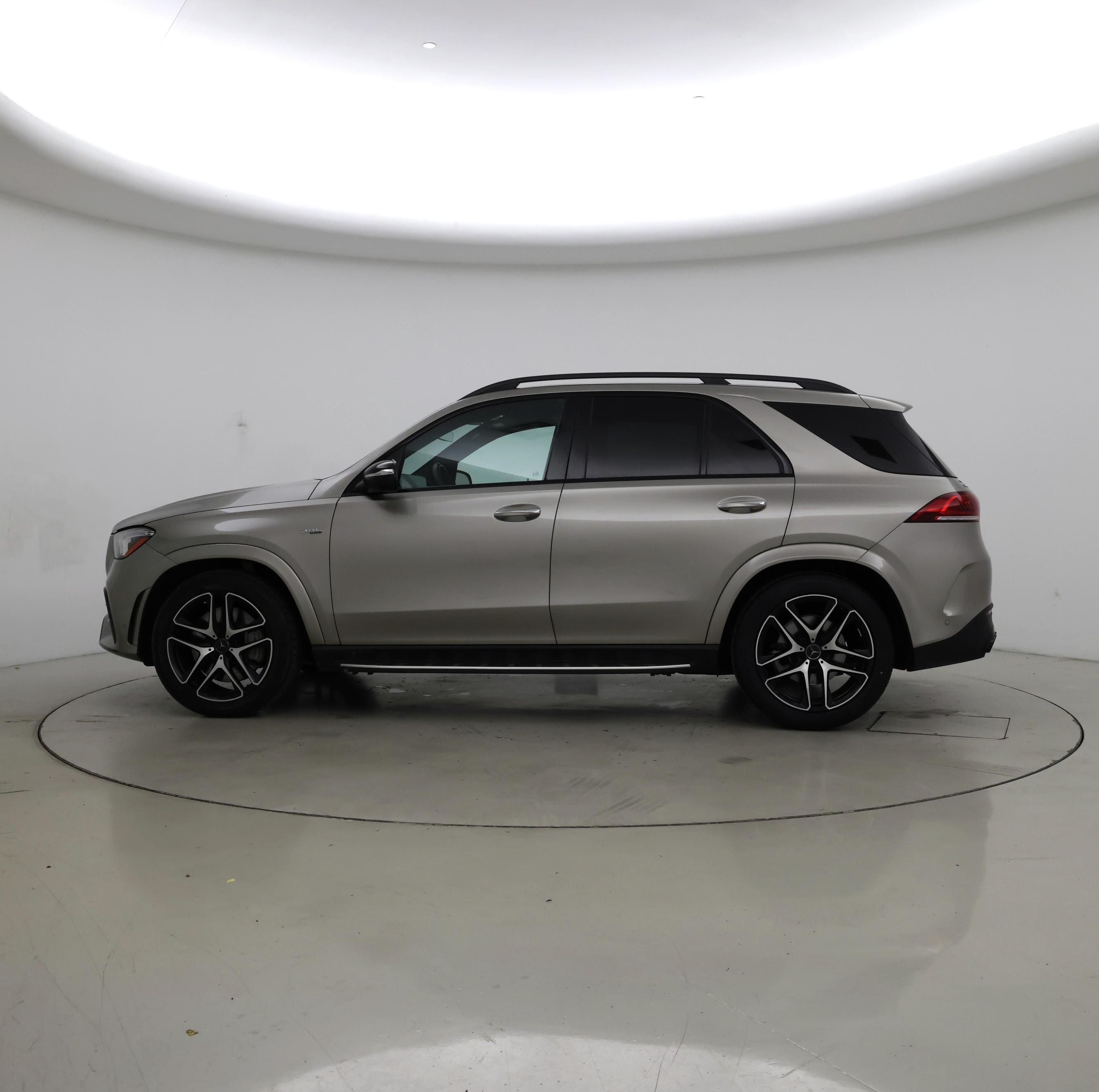 Thumbnail: 2021 Mercedes-Benz GLE - 3