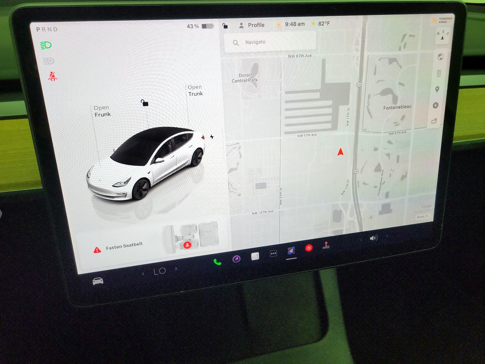 Thumbnail: 2022 Tesla Model 3 - 13