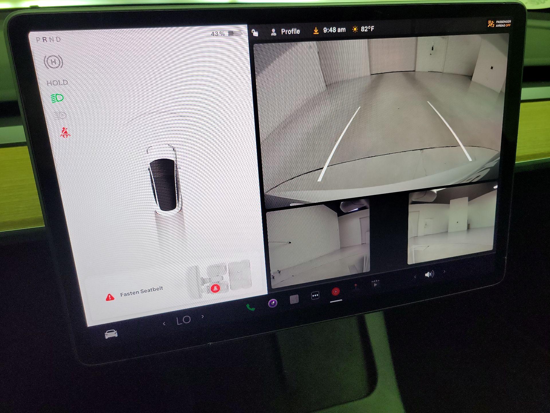 Thumbnail: 2022 Tesla Model 3 - 14
