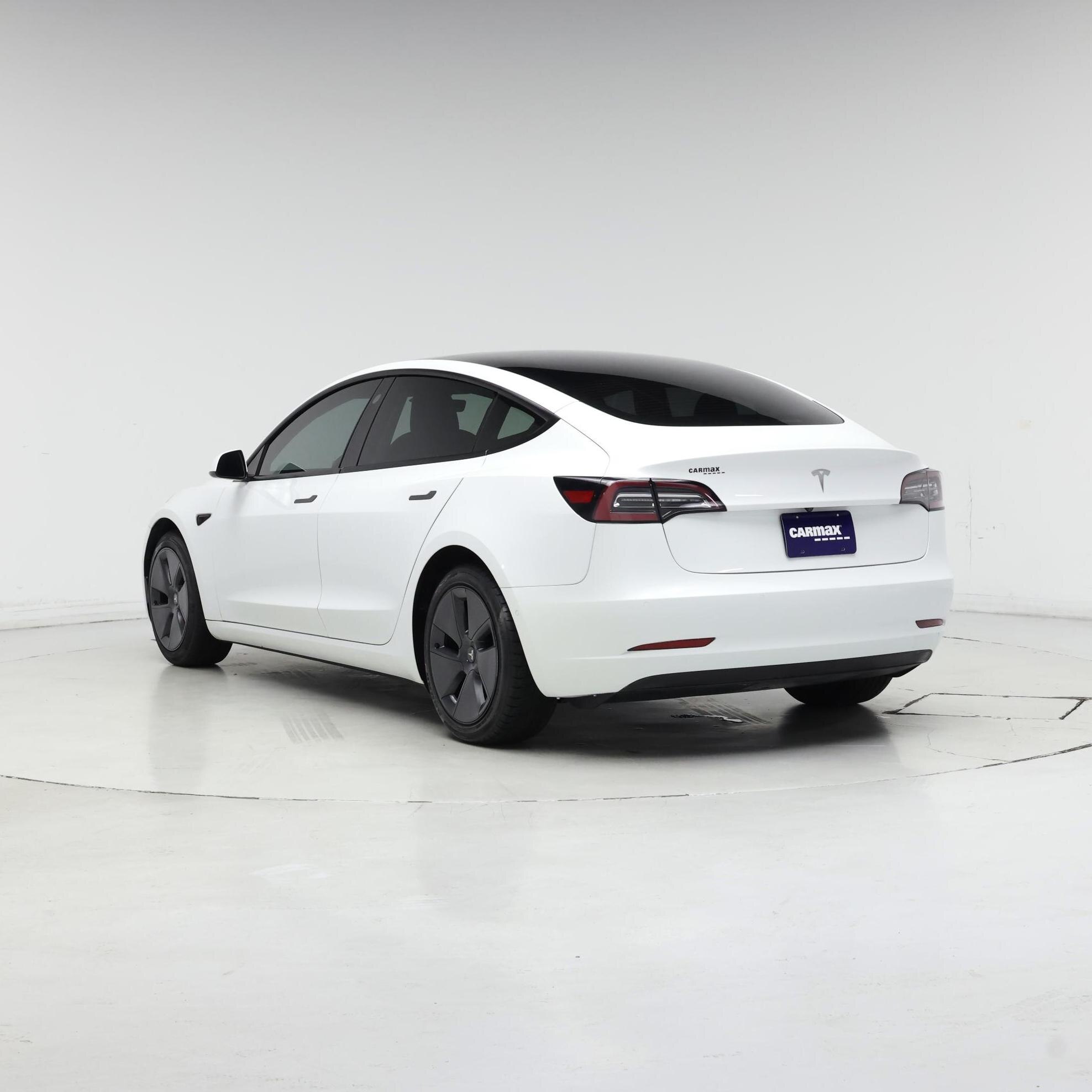 Thumbnail: 2022 Tesla Model 3 - 2