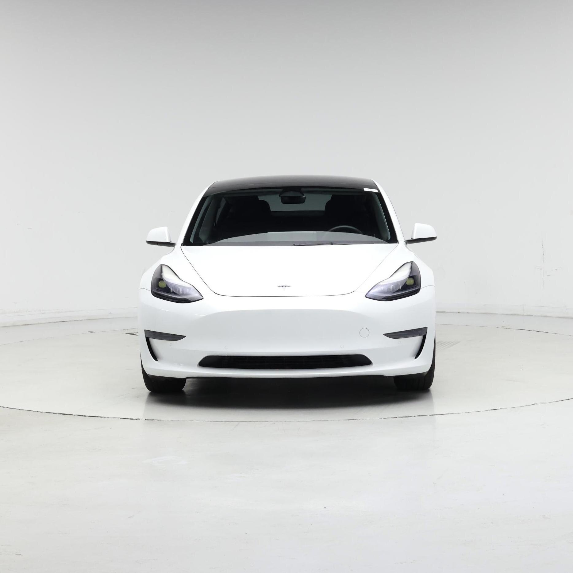 Thumbnail: 2022 Tesla Model 3 - 5
