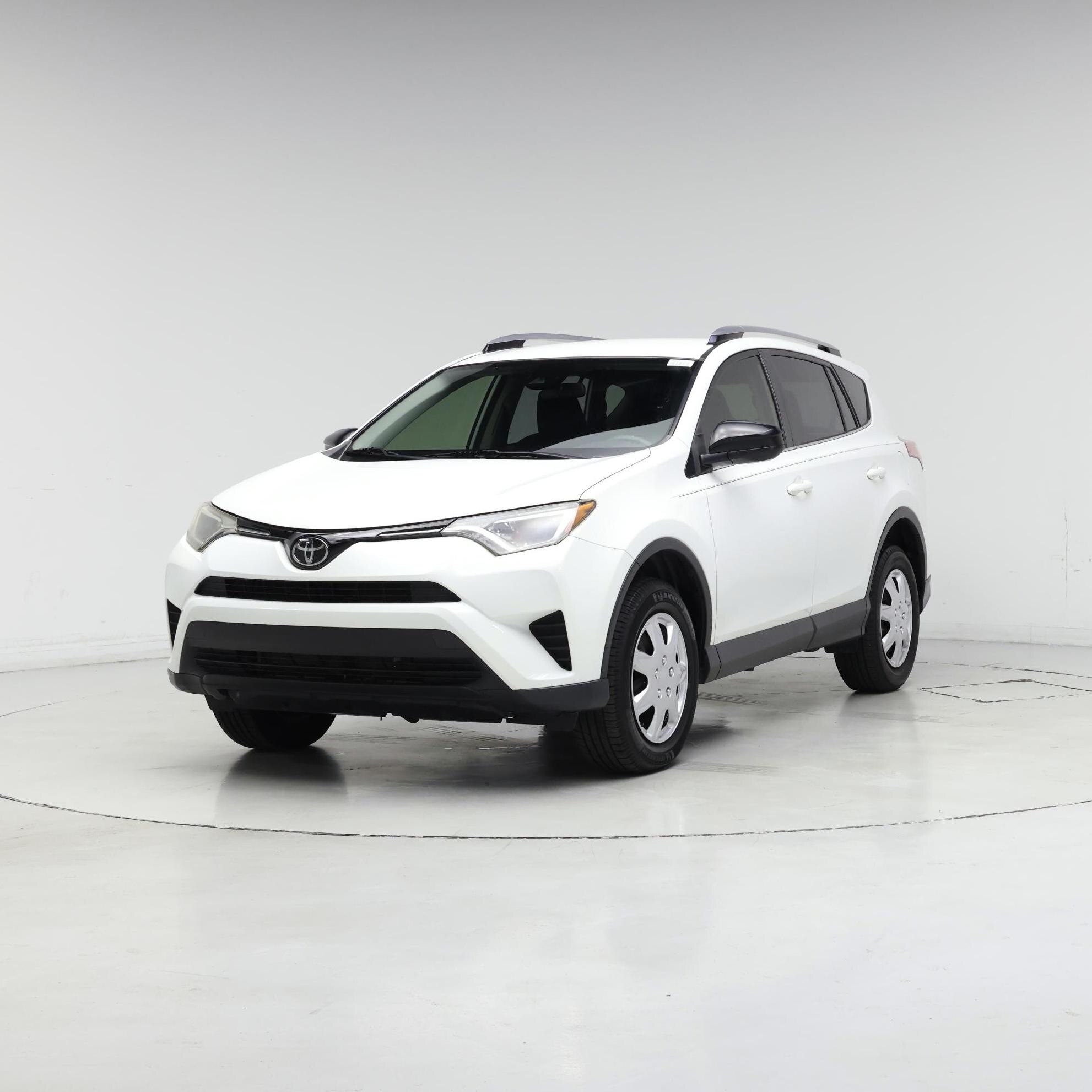 Thumbnail: 2018 Toyota RAV4 - 4