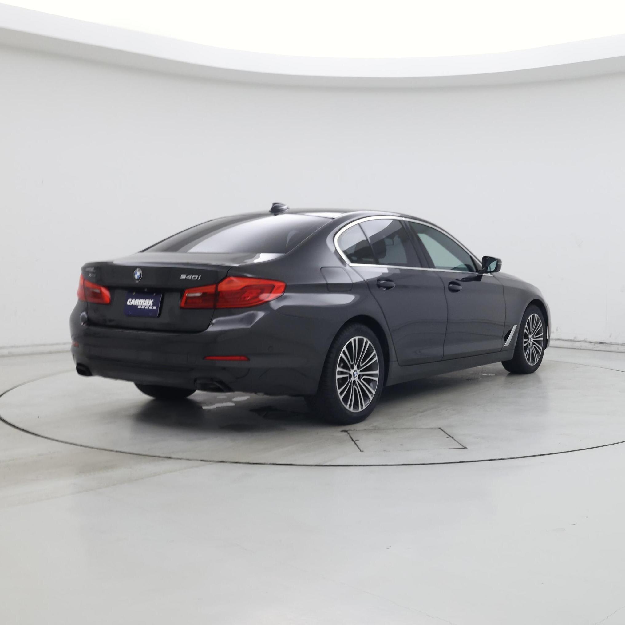 Thumbnail: 2019 BMW 5 Series - 8