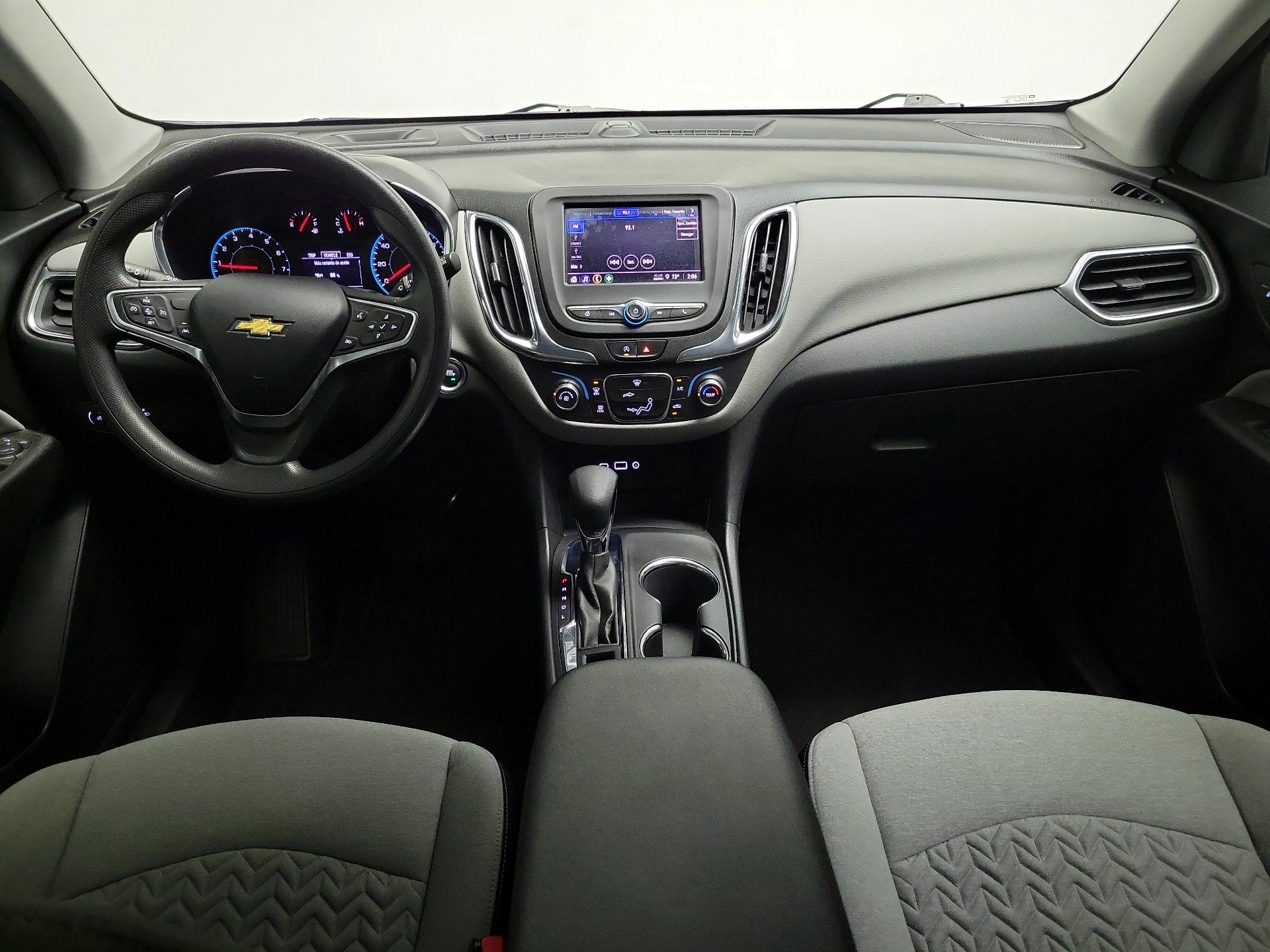 Thumbnail: 2022 Chevrolet Equinox - 9