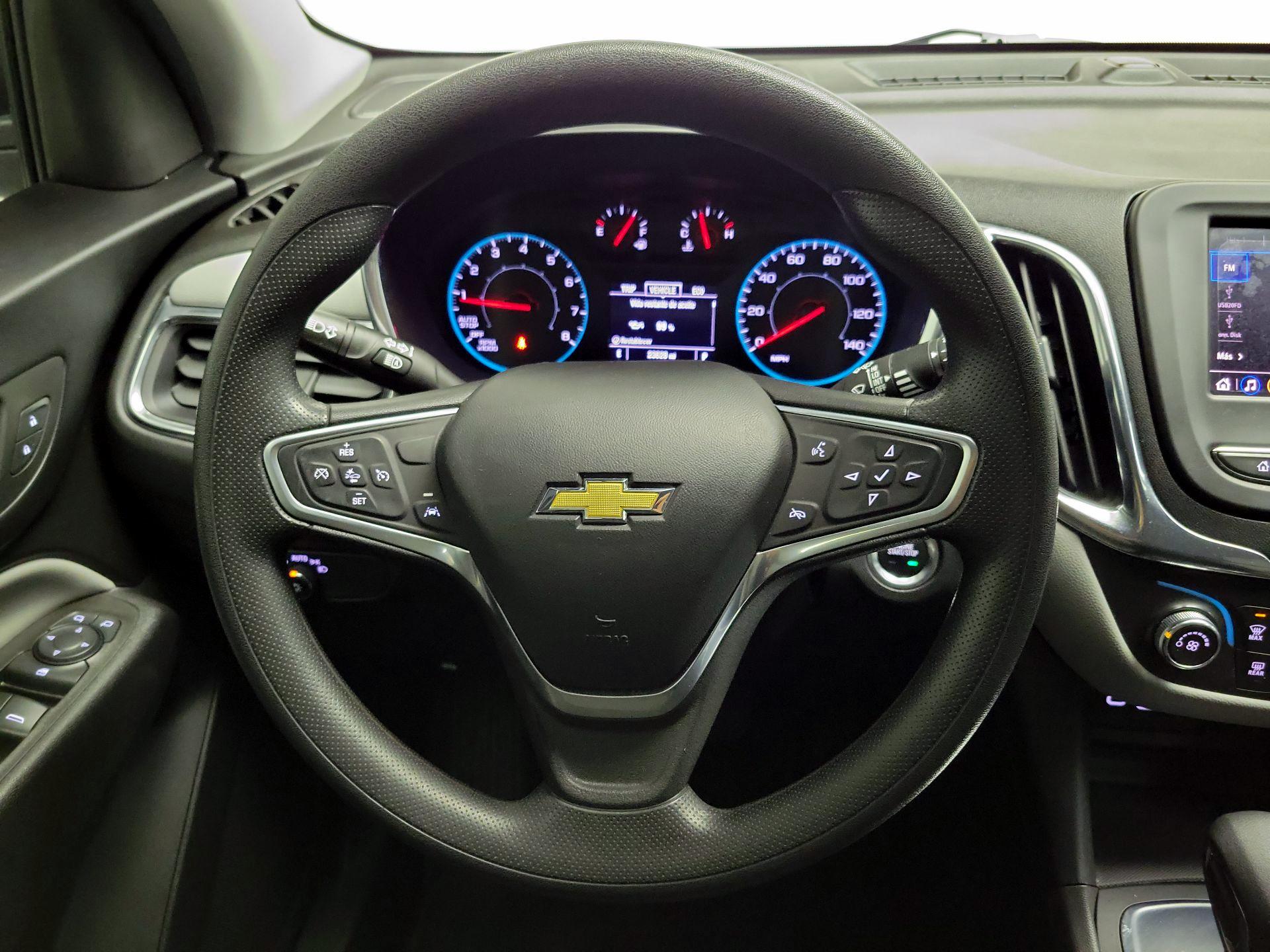 Thumbnail: 2022 Chevrolet Equinox - 10