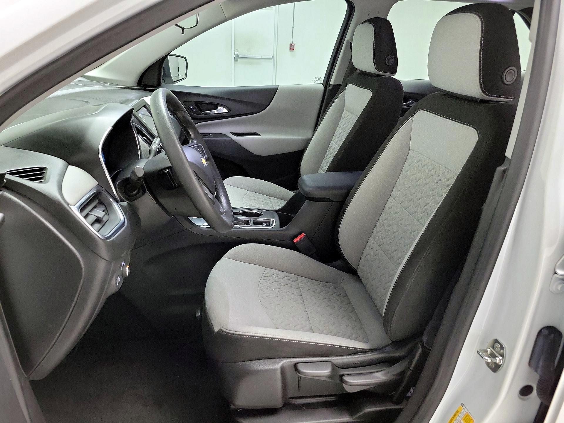 Thumbnail: 2022 Chevrolet Equinox - 11