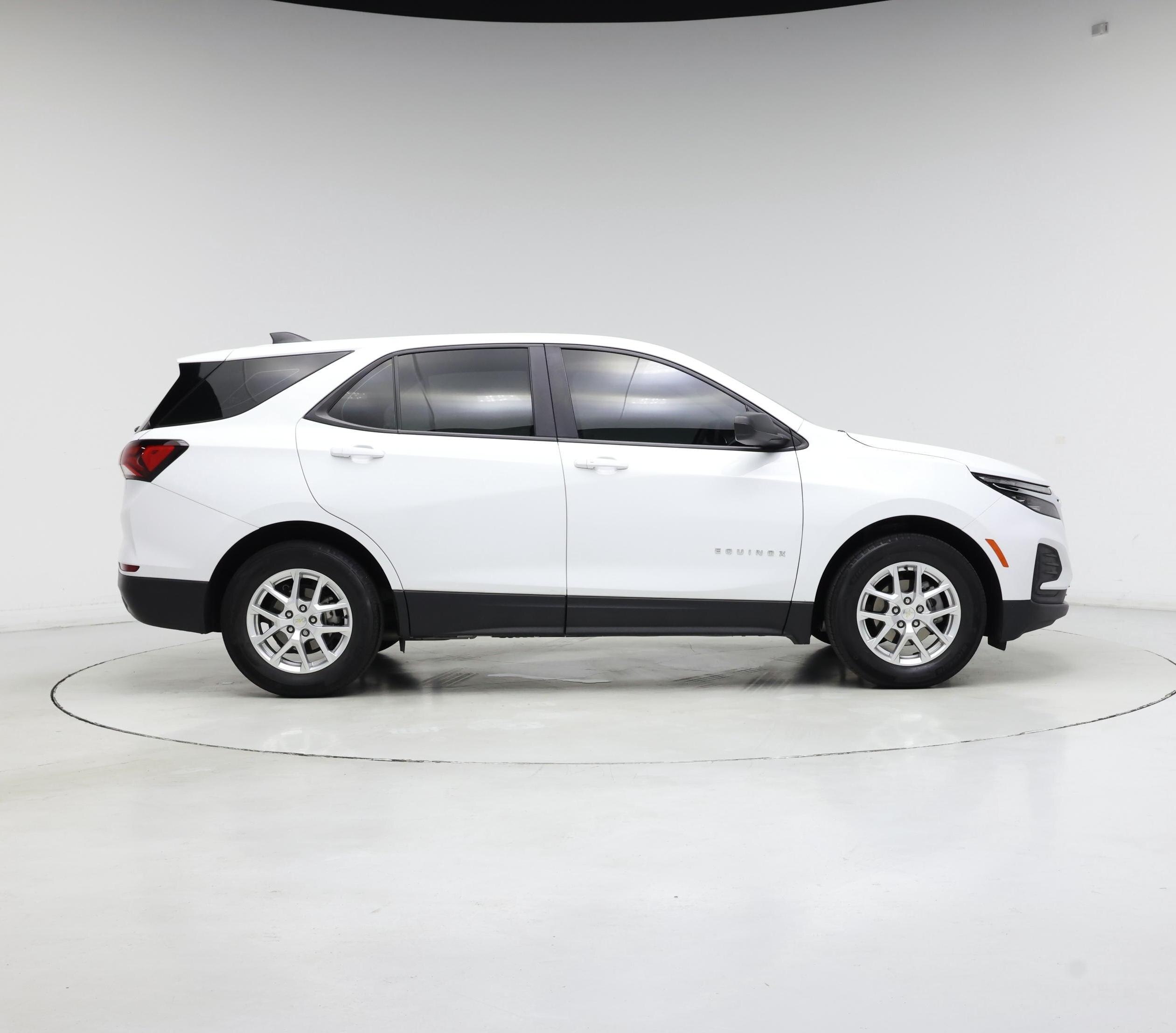 Thumbnail: 2022 Chevrolet Equinox - 7