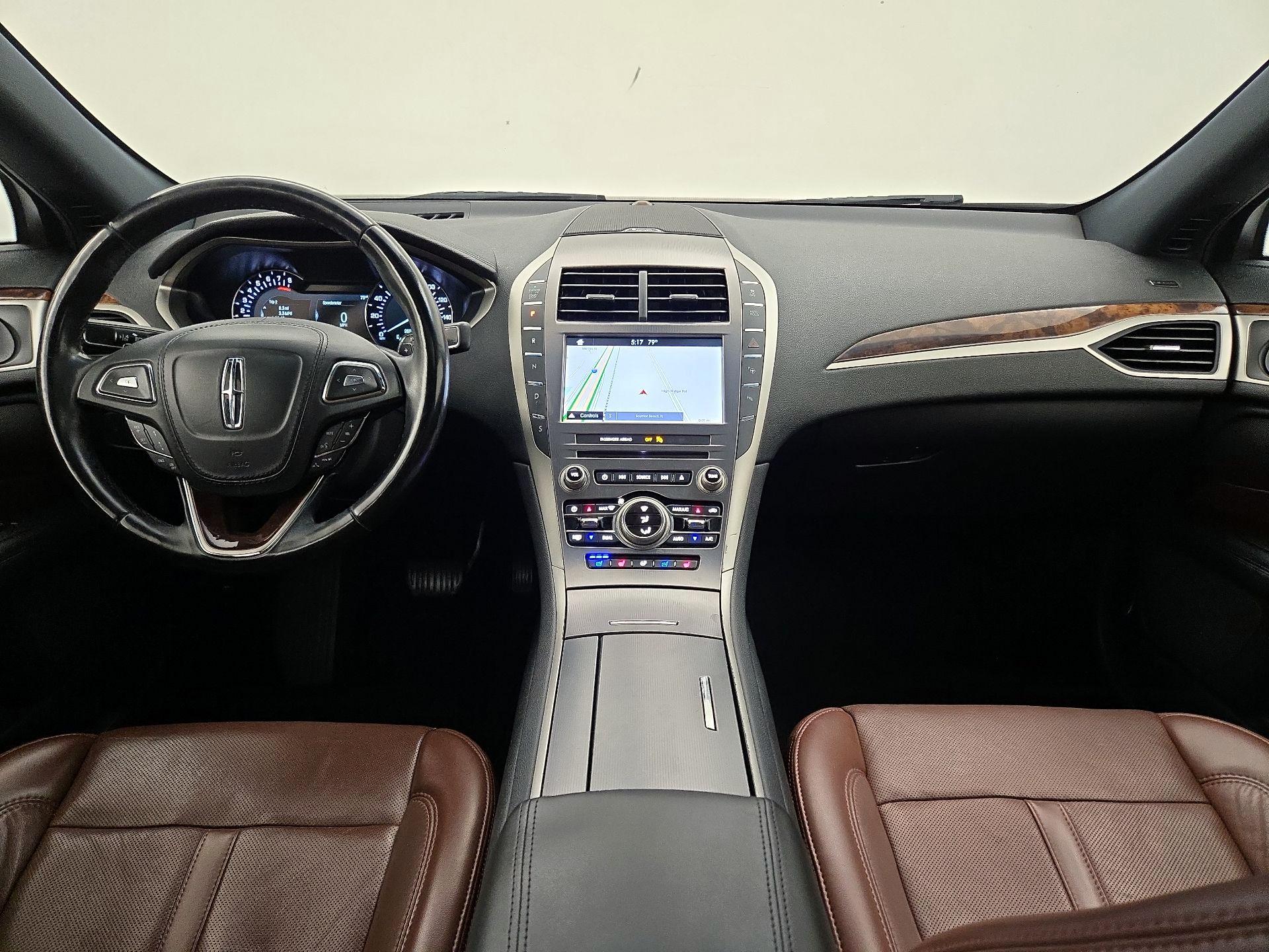 Thumbnail: 2019 Lincoln MKZ - 9