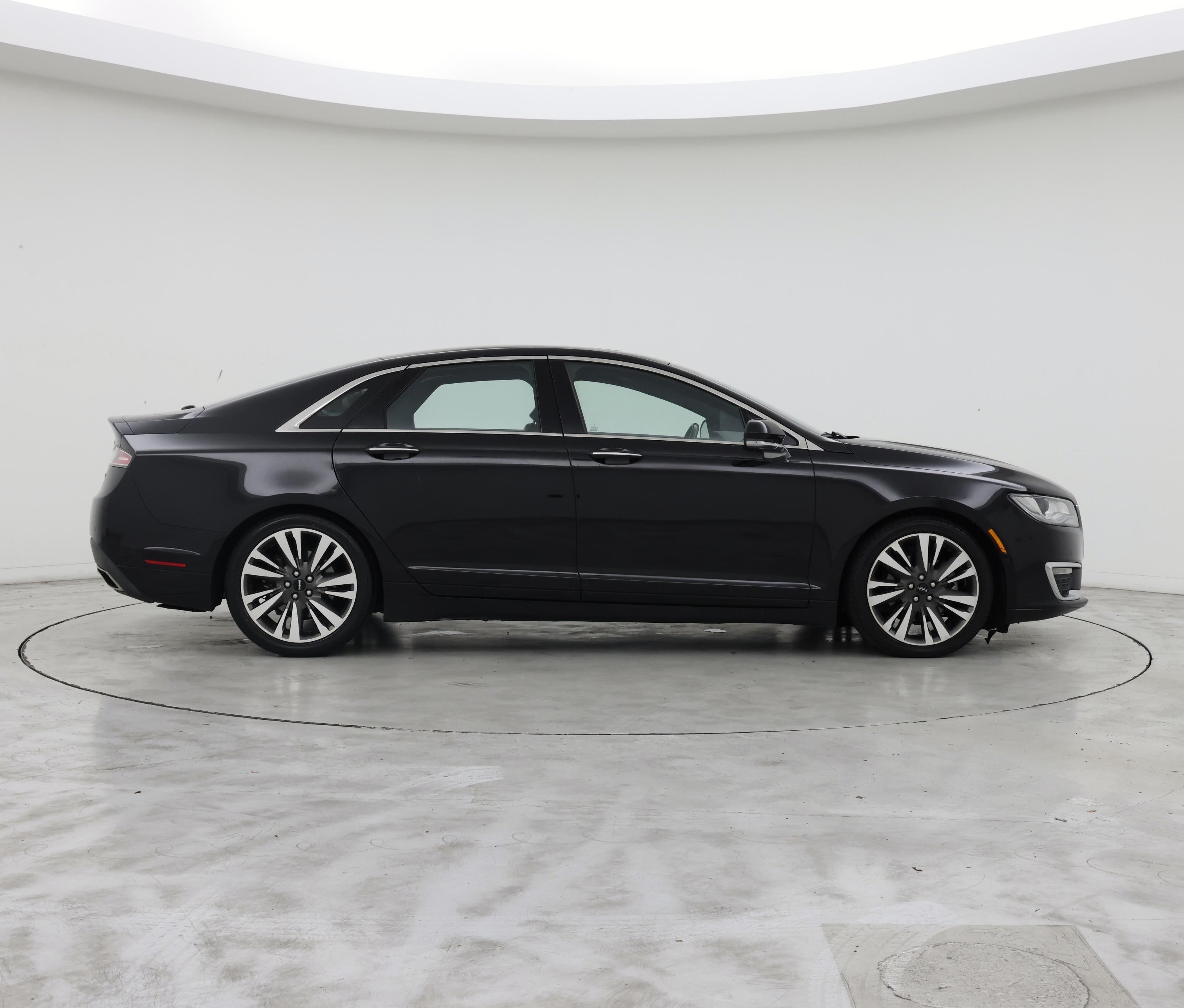 Thumbnail: 2019 Lincoln MKZ - 7