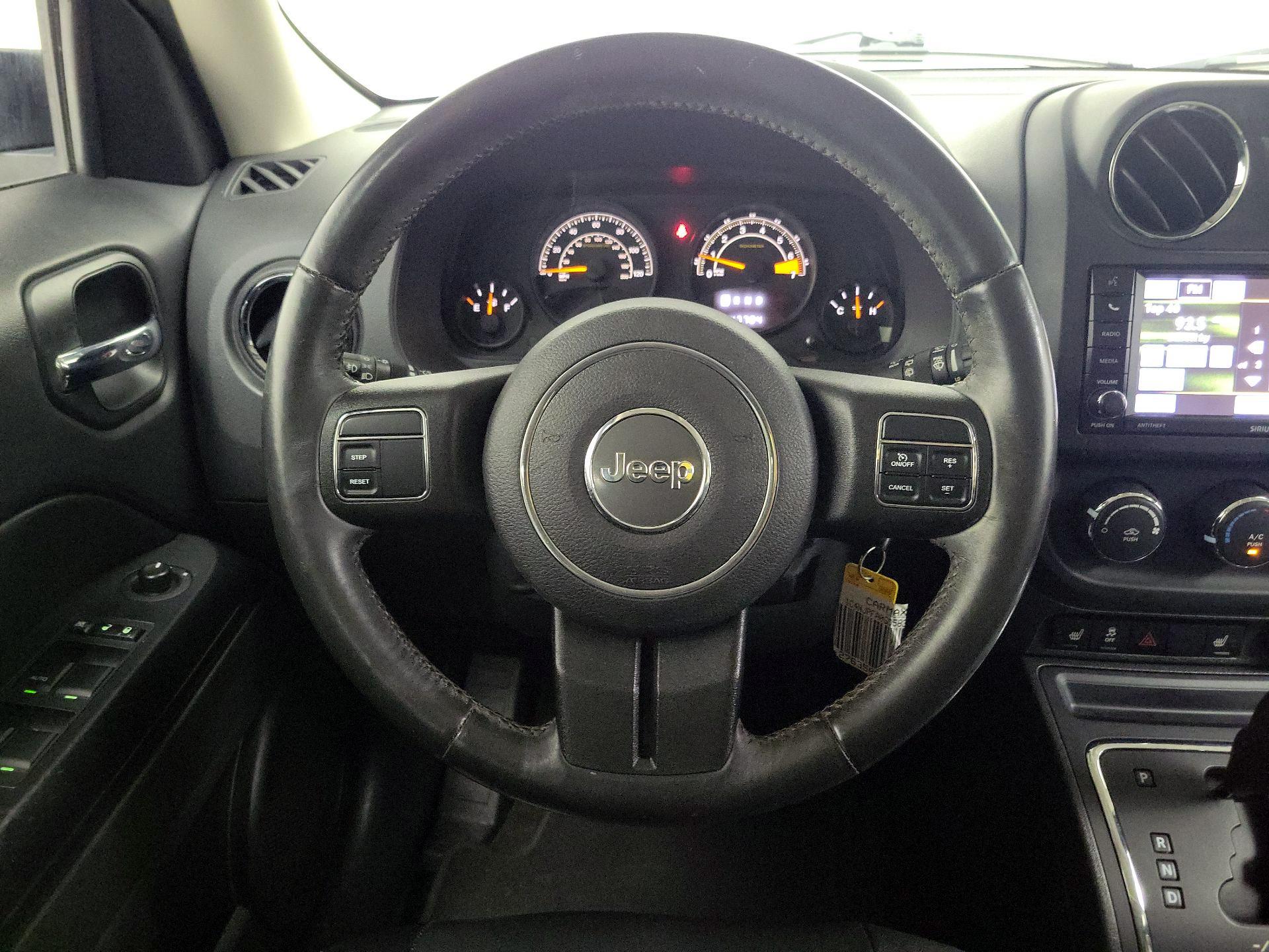 Thumbnail: 2016 Jeep Patriot - 10