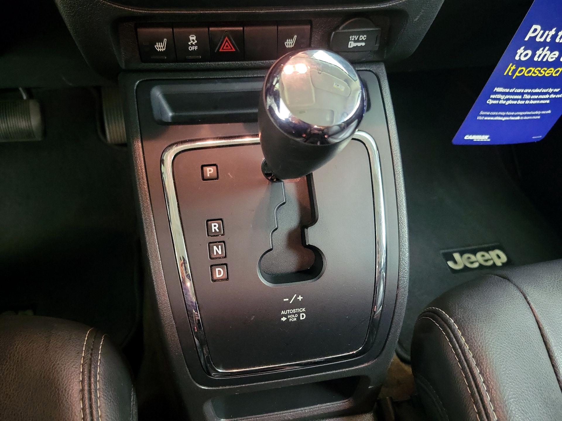 Thumbnail: 2016 Jeep Patriot - 16