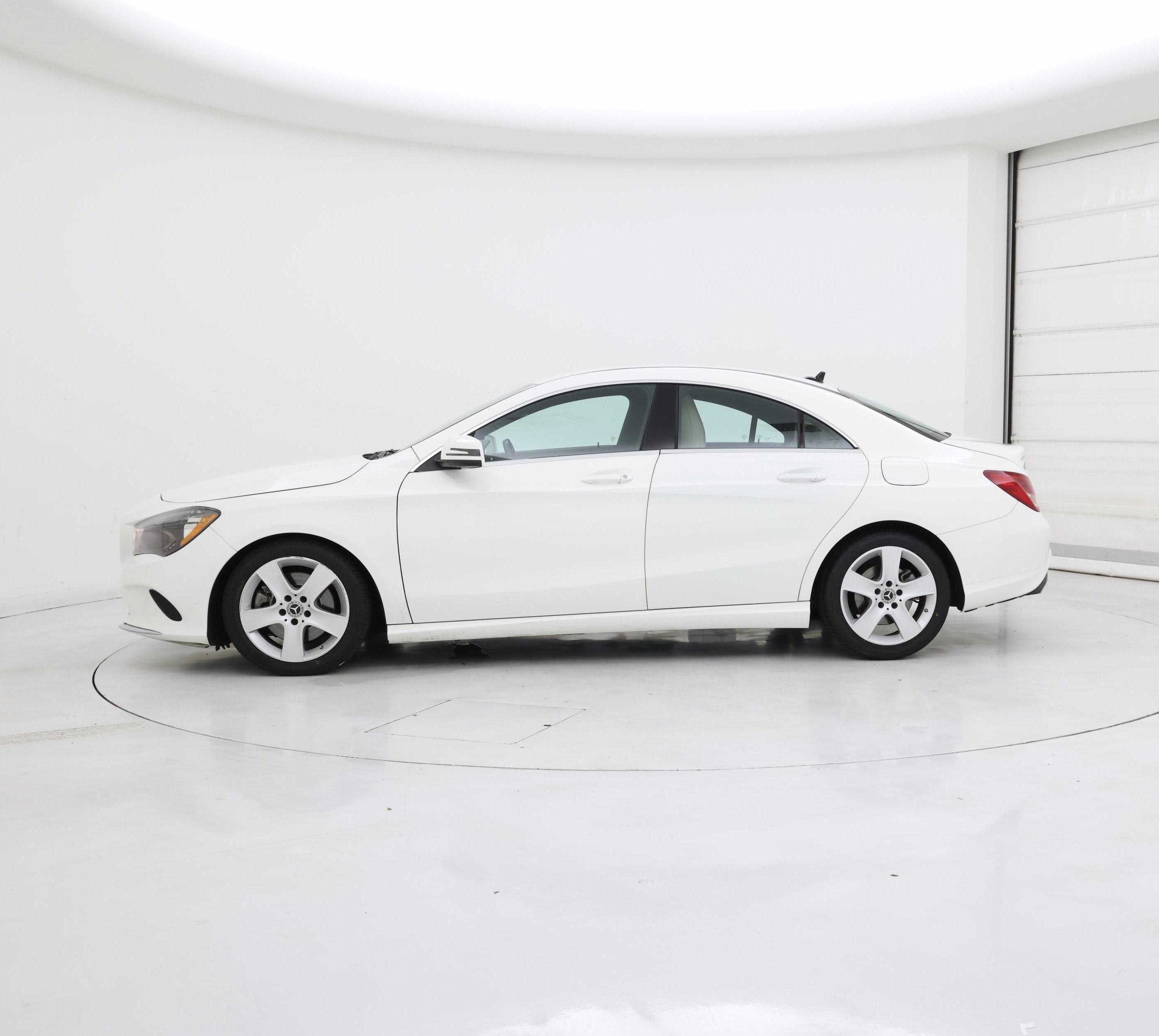 Thumbnail: 2019 Mercedes-Benz CLA - 3