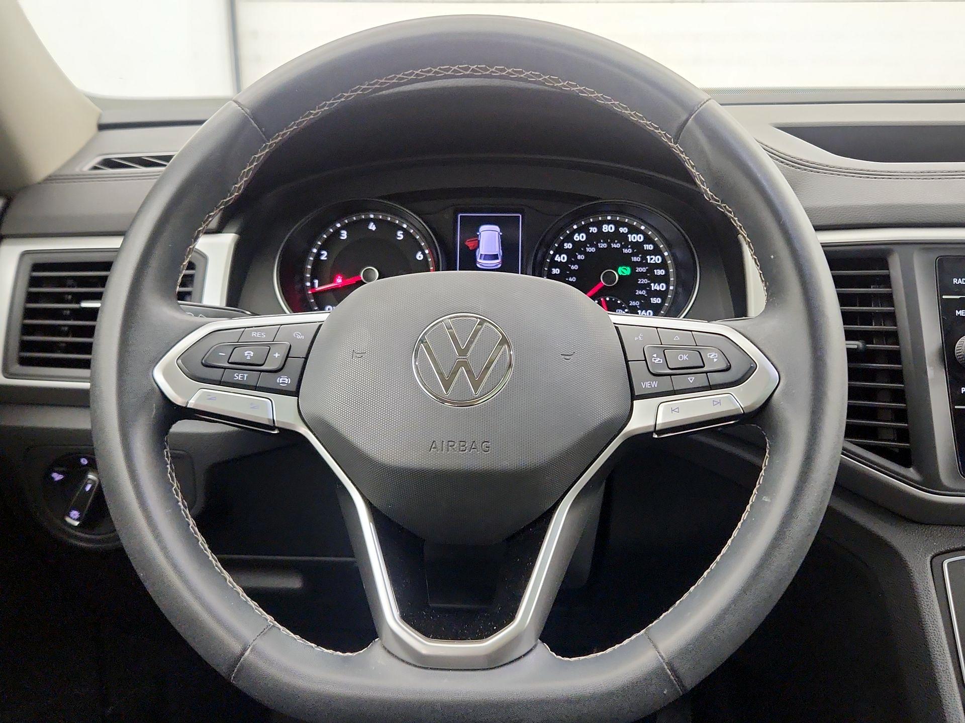 Thumbnail: 2021 Volkswagen Atlas - 10