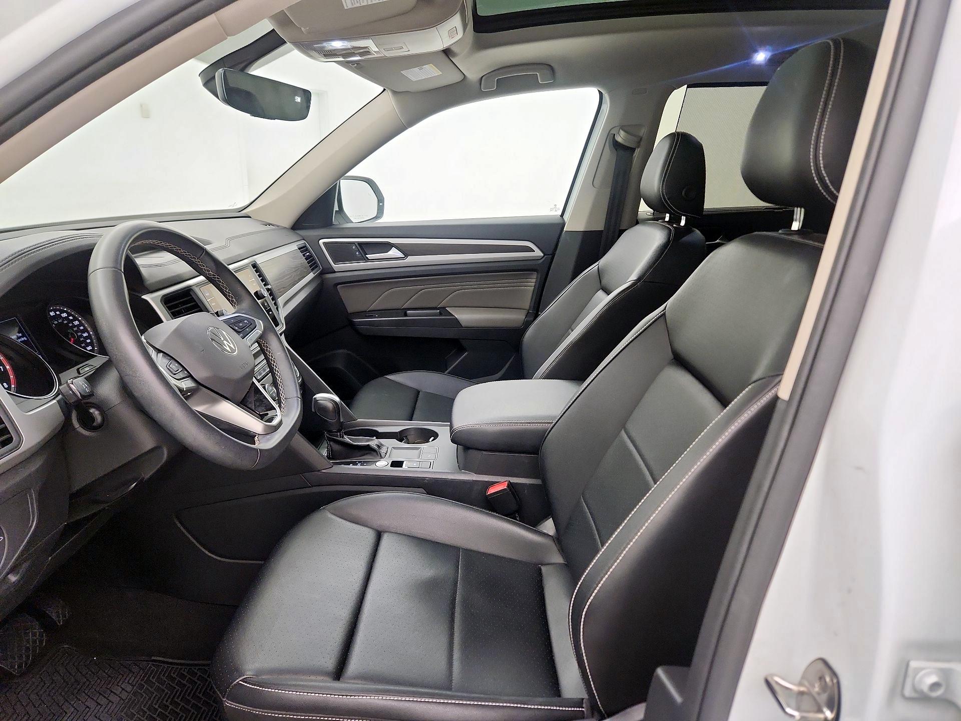 Thumbnail: 2021 Volkswagen Atlas - 11