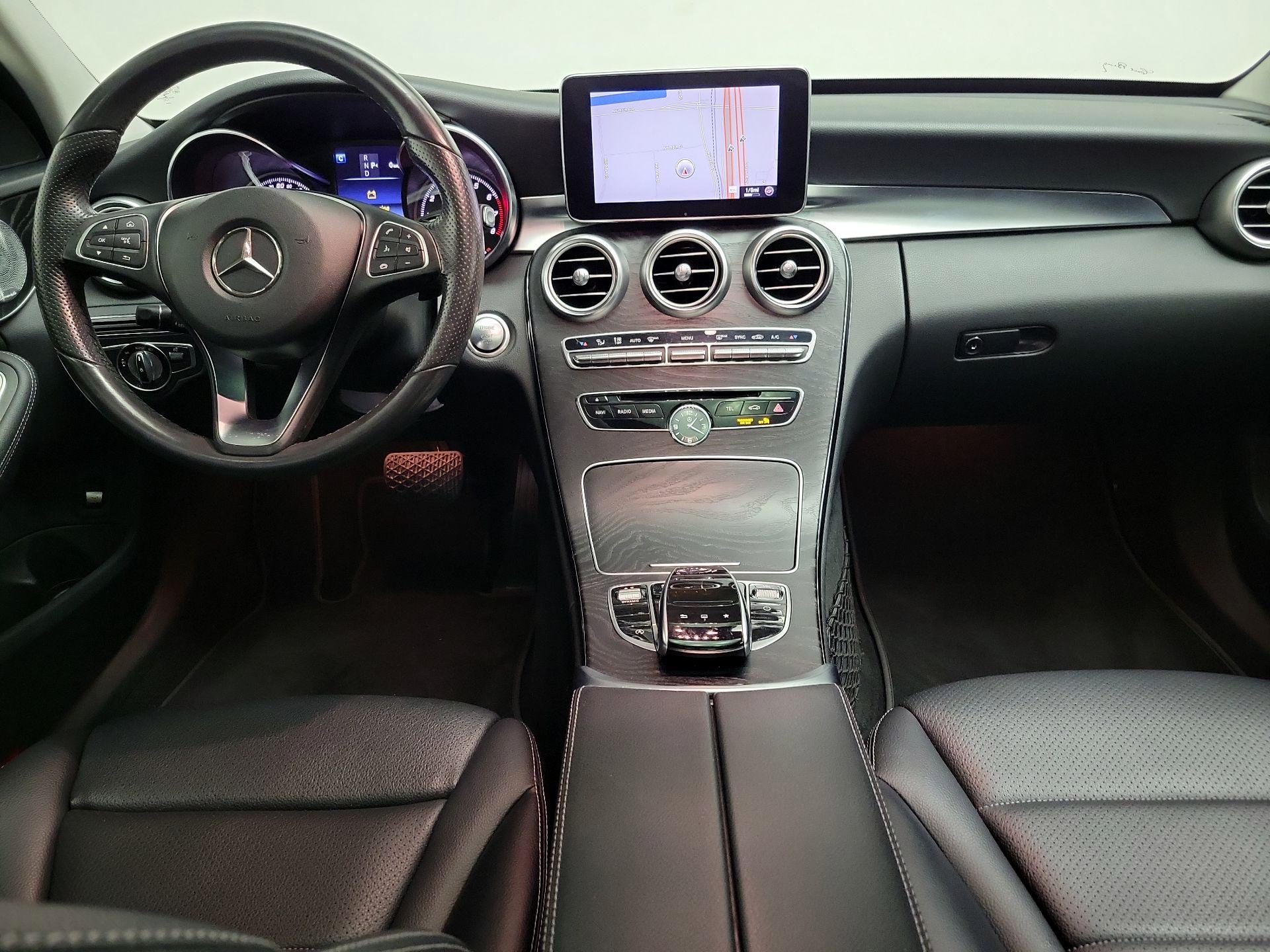 Thumbnail: 2016 Mercedes-Benz C-Class - 9