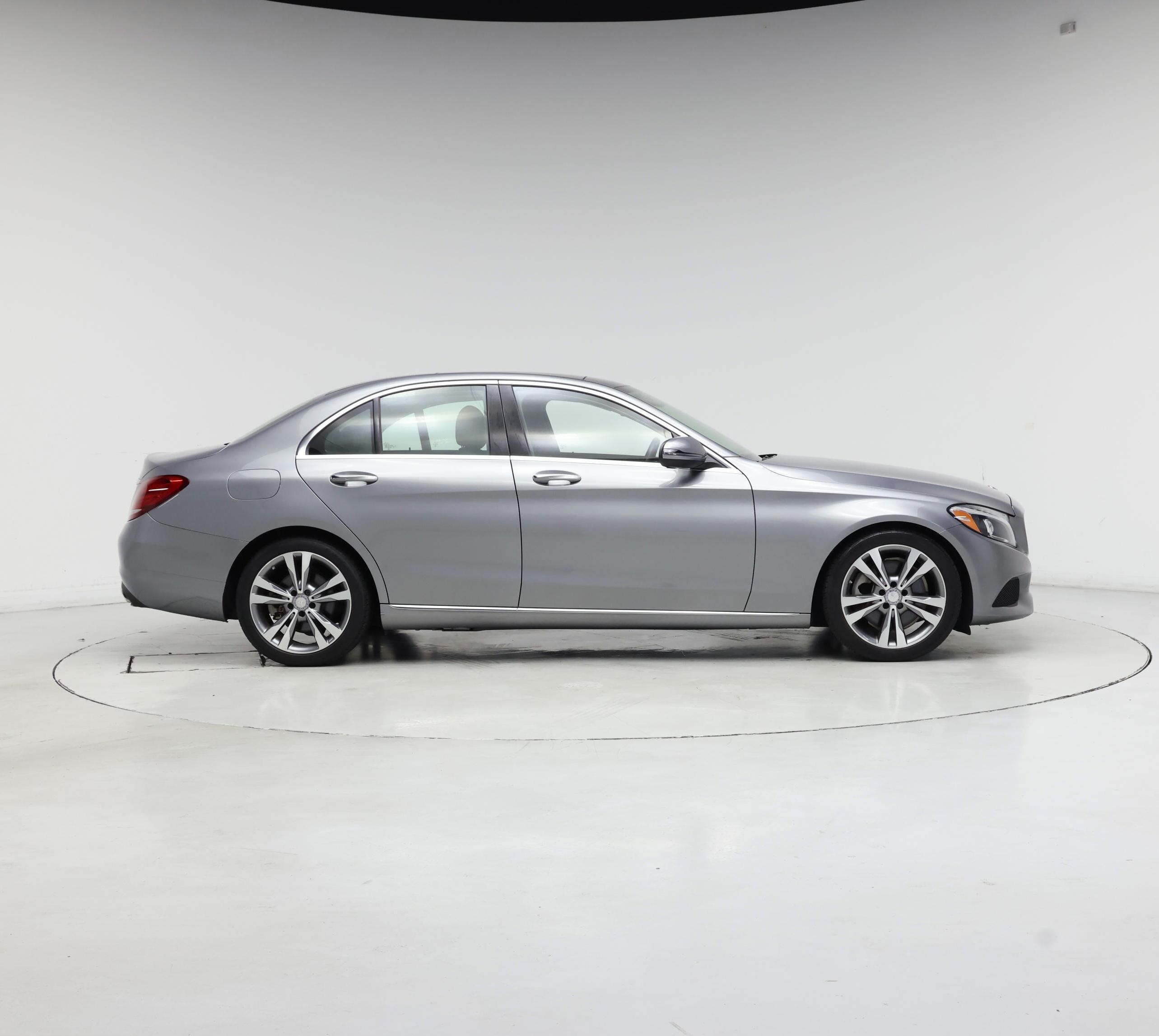 Thumbnail: 2016 Mercedes-Benz C-Class - 7