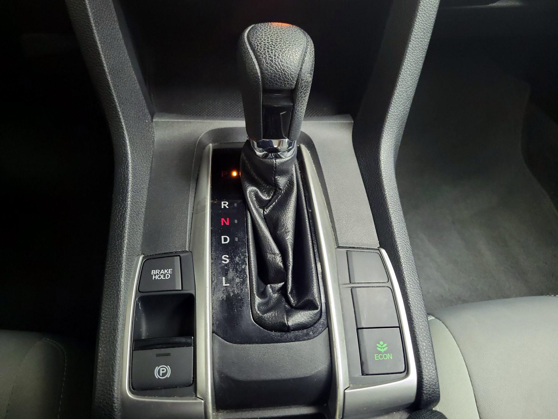 Thumbnail: 2019 Honda Civic - 17