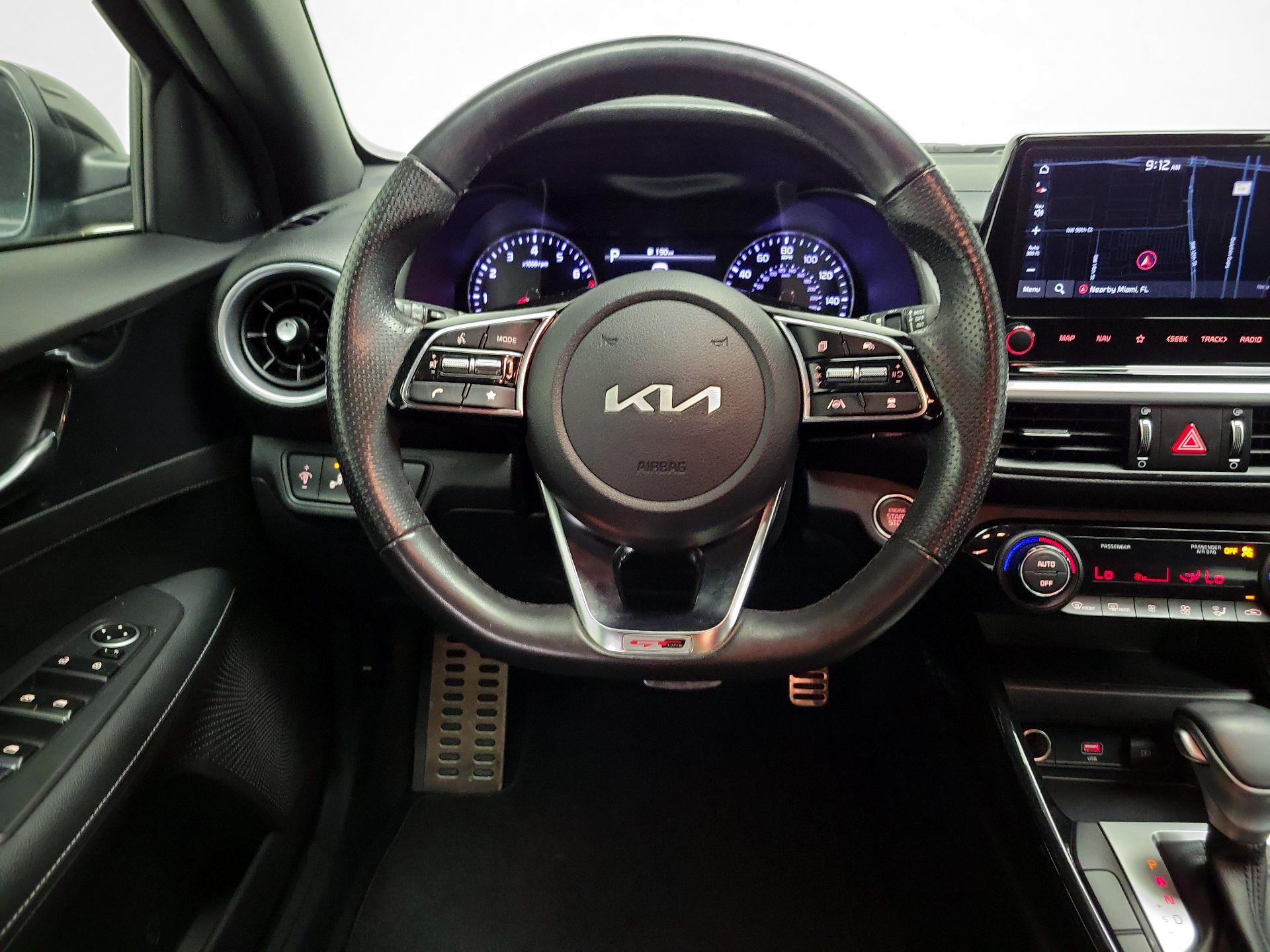Thumbnail: 2023 Kia Forte - 10