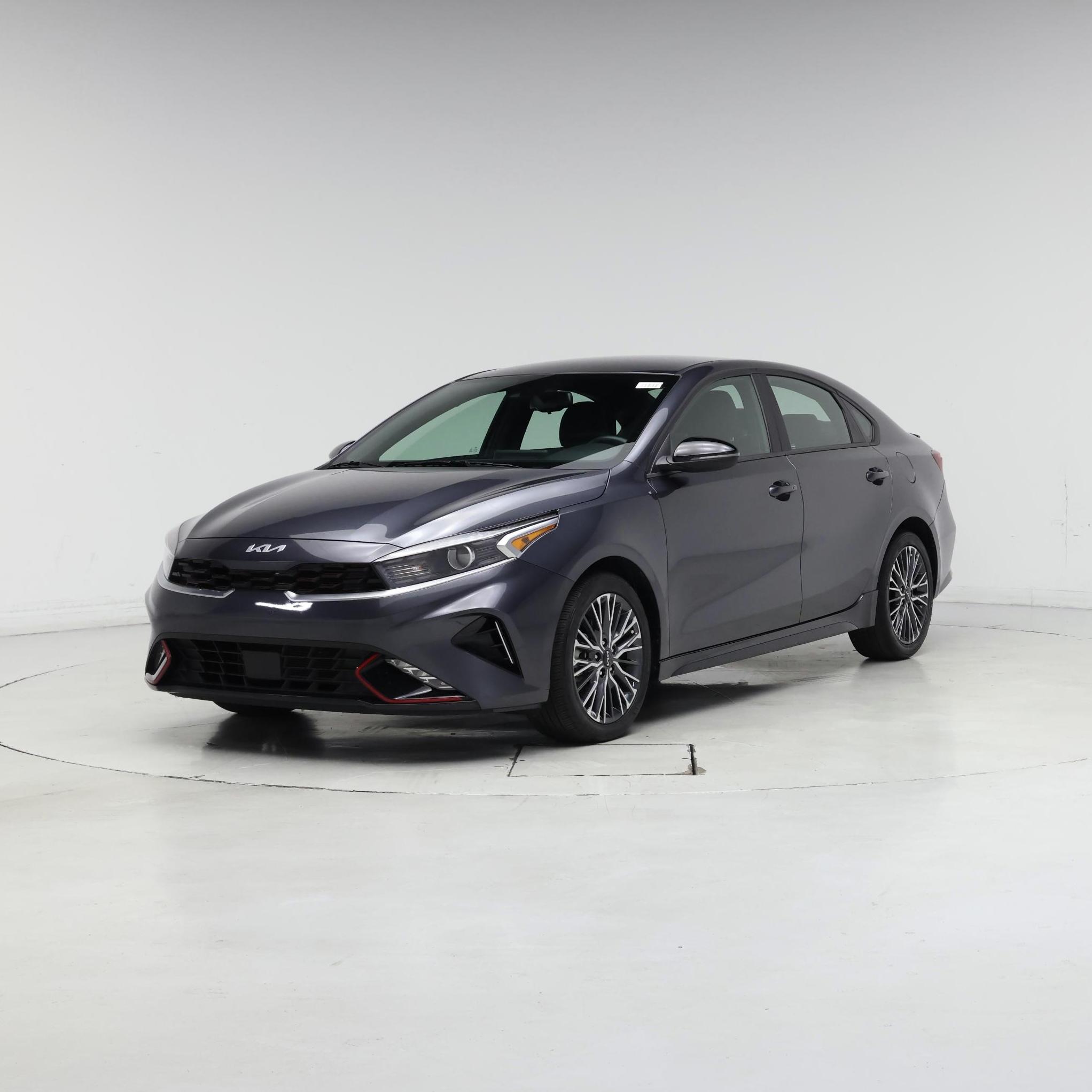 Thumbnail: 2023 Kia Forte - 4