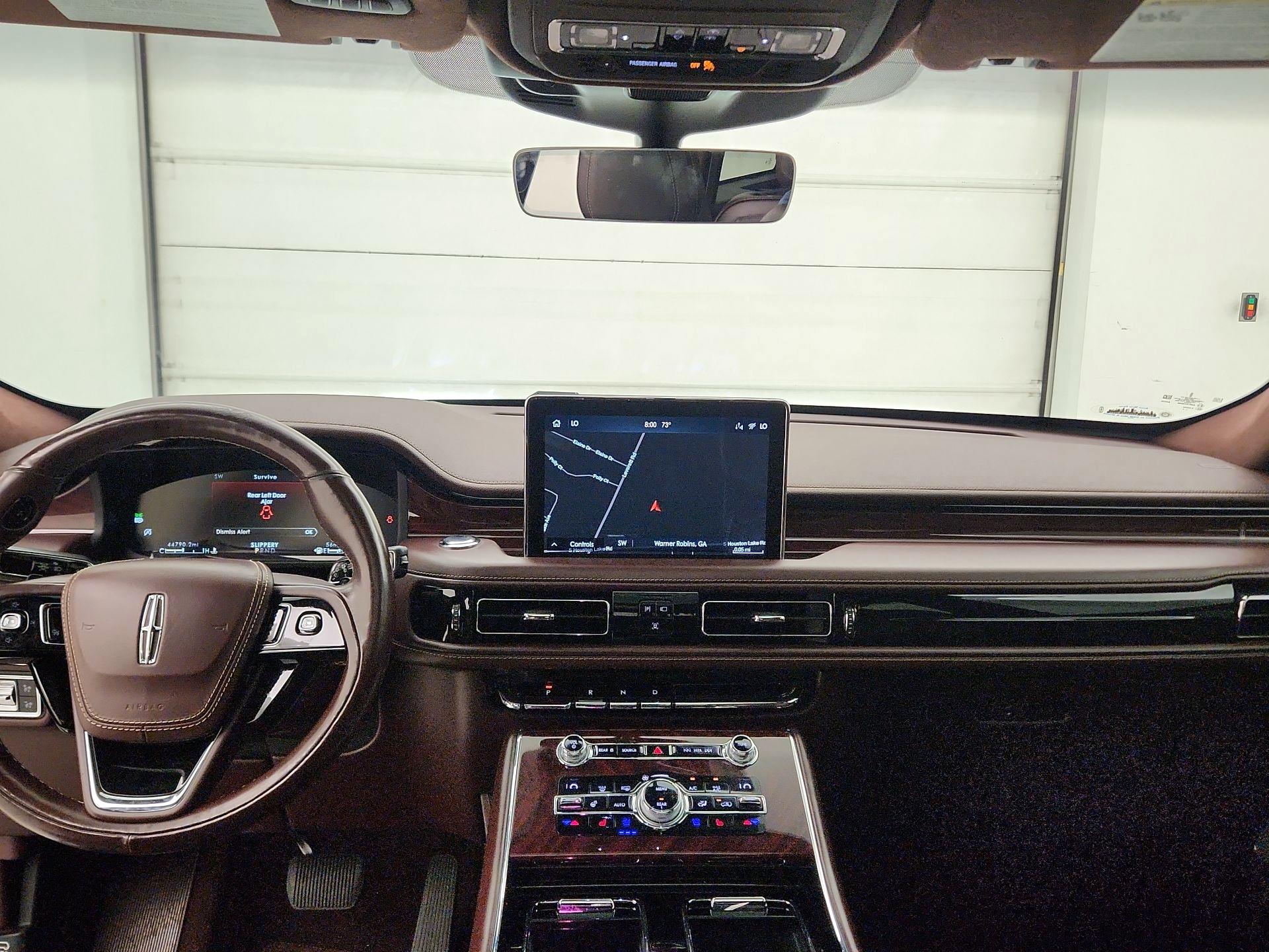 Thumbnail: 2020 Lincoln Aviator - 9