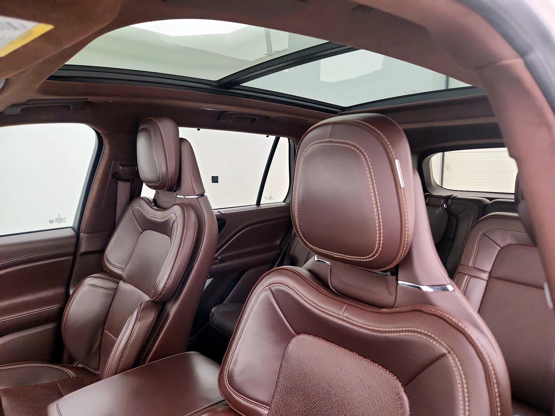 Thumbnail: 2020 Lincoln Aviator - 20