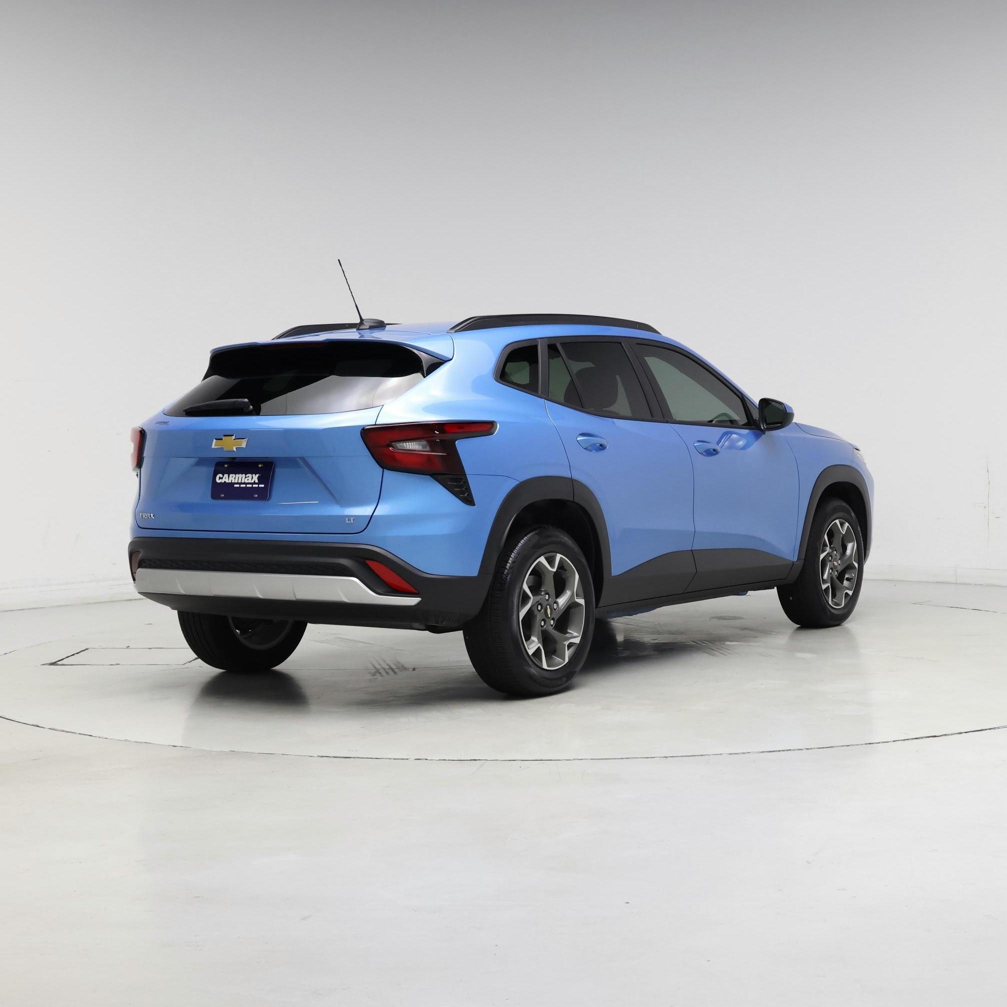 Thumbnail: 2025 Chevrolet Trax - 8