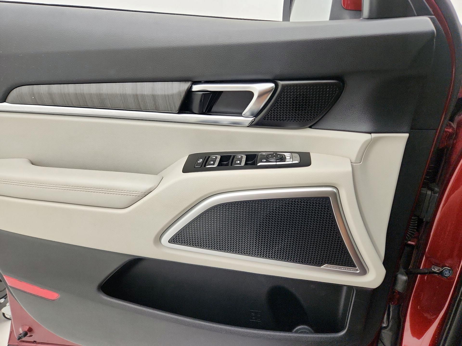 Thumbnail: 2023 Kia Telluride - 12